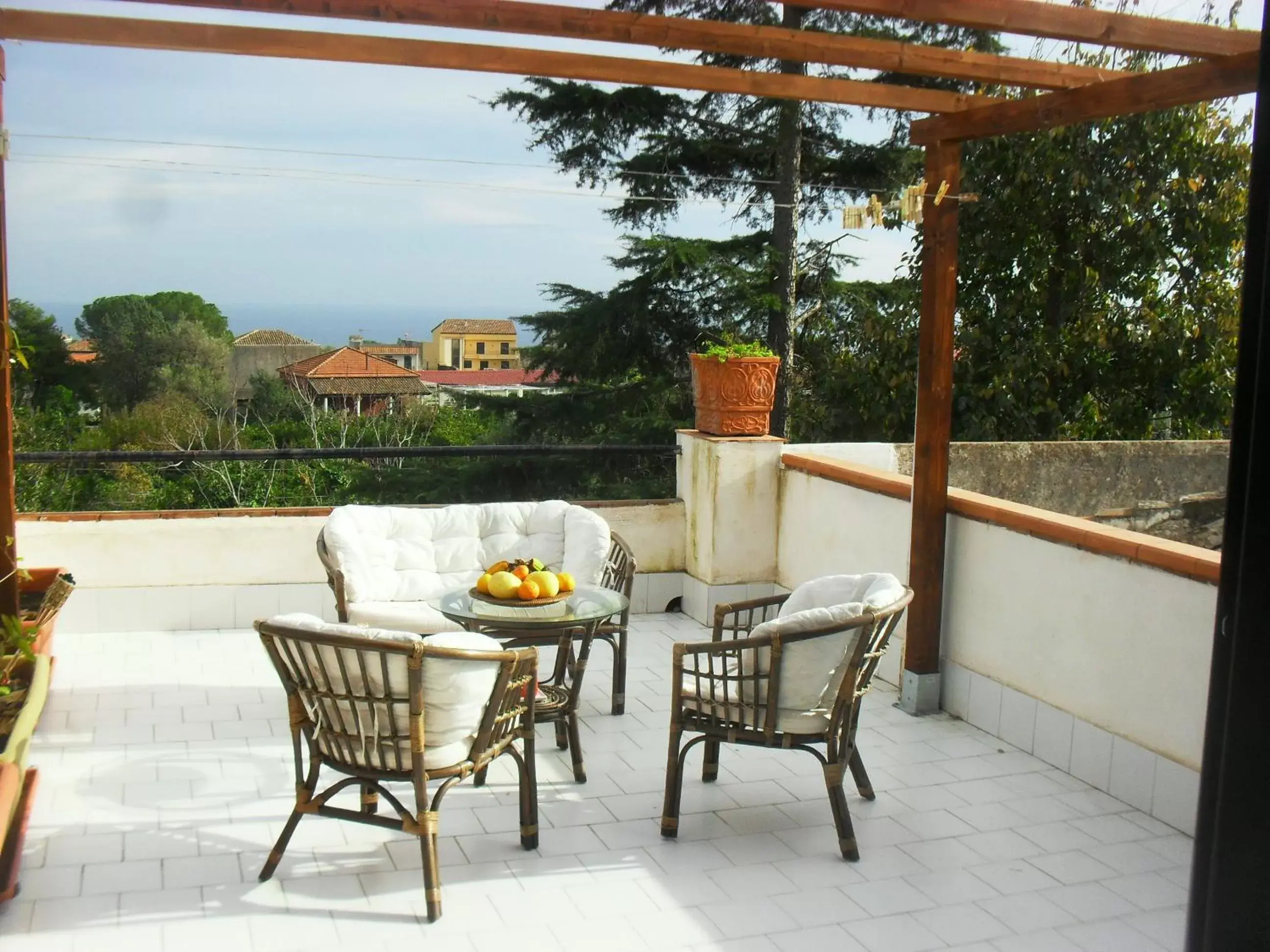 Sea view in B&B Villa Lidia