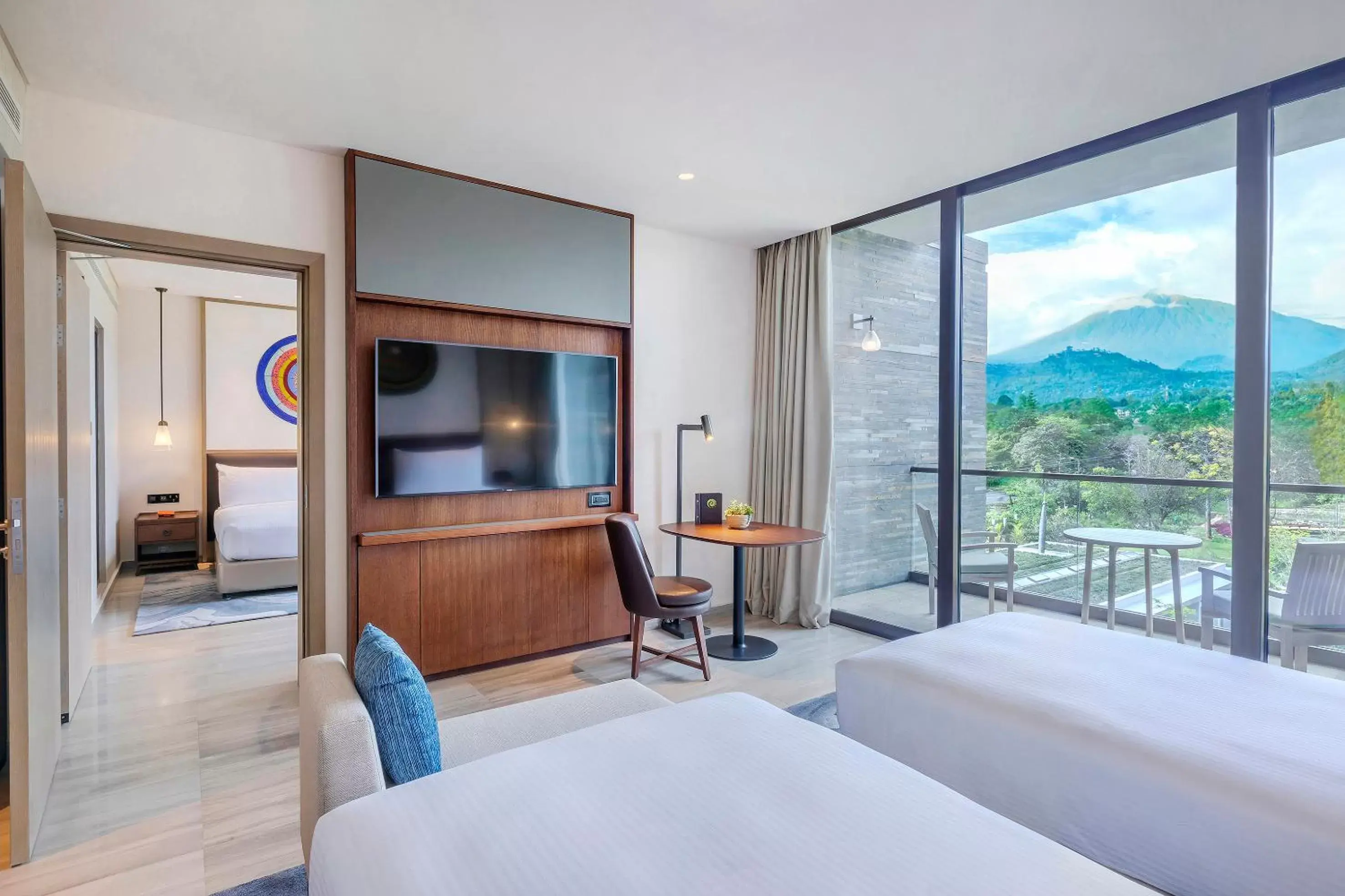 Bed, Mountain View in Gran Melia Arusha