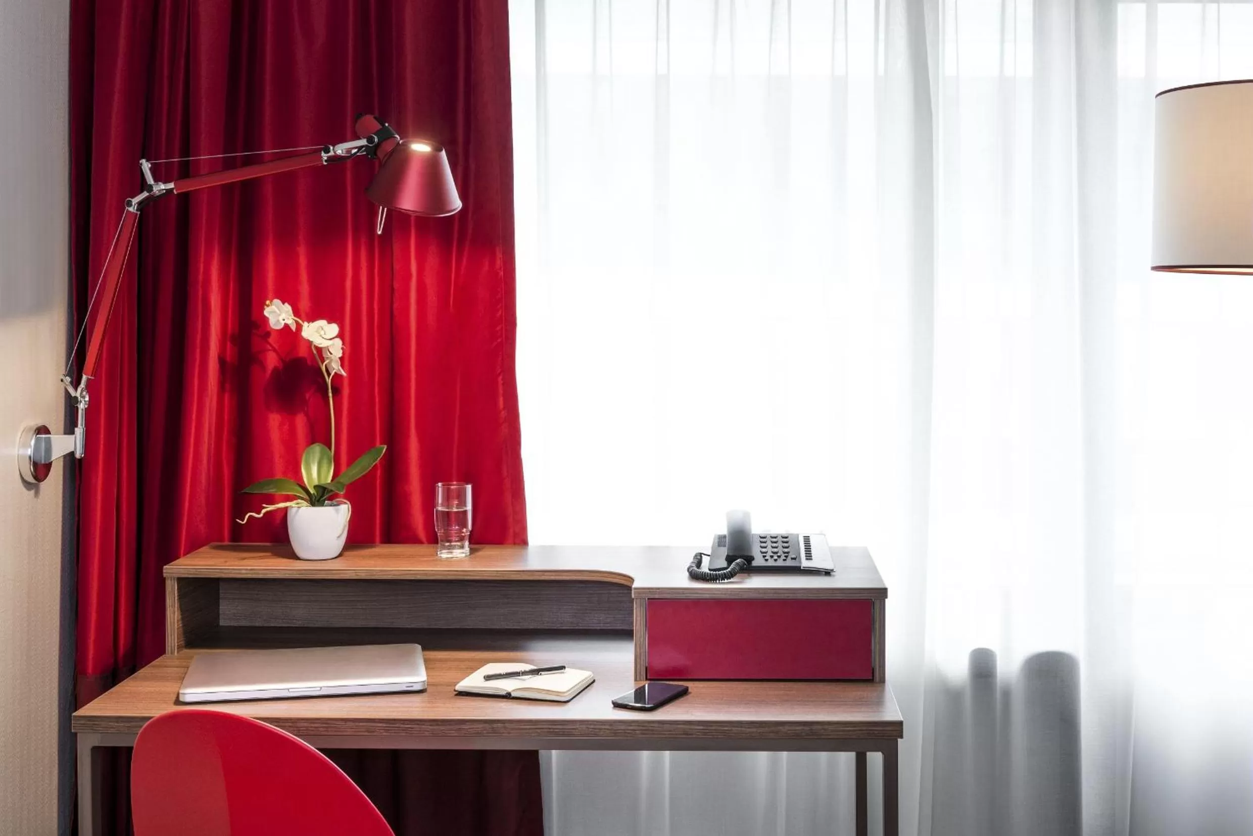 Seating area in Aparthotel Adagio Paris Bercy Village