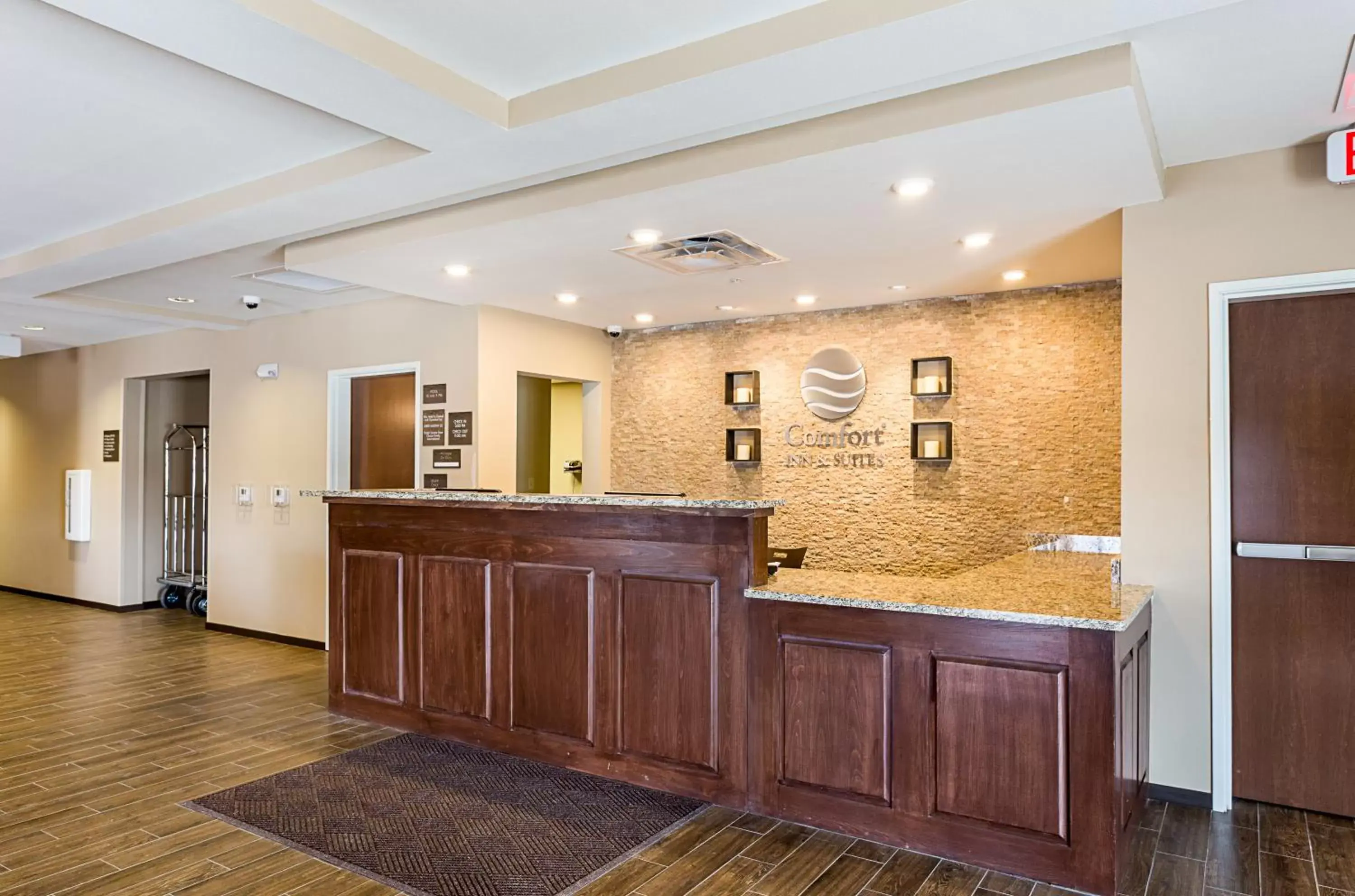 Lobby or reception, Lobby/Reception in Comfort Inn & Suites Zachary