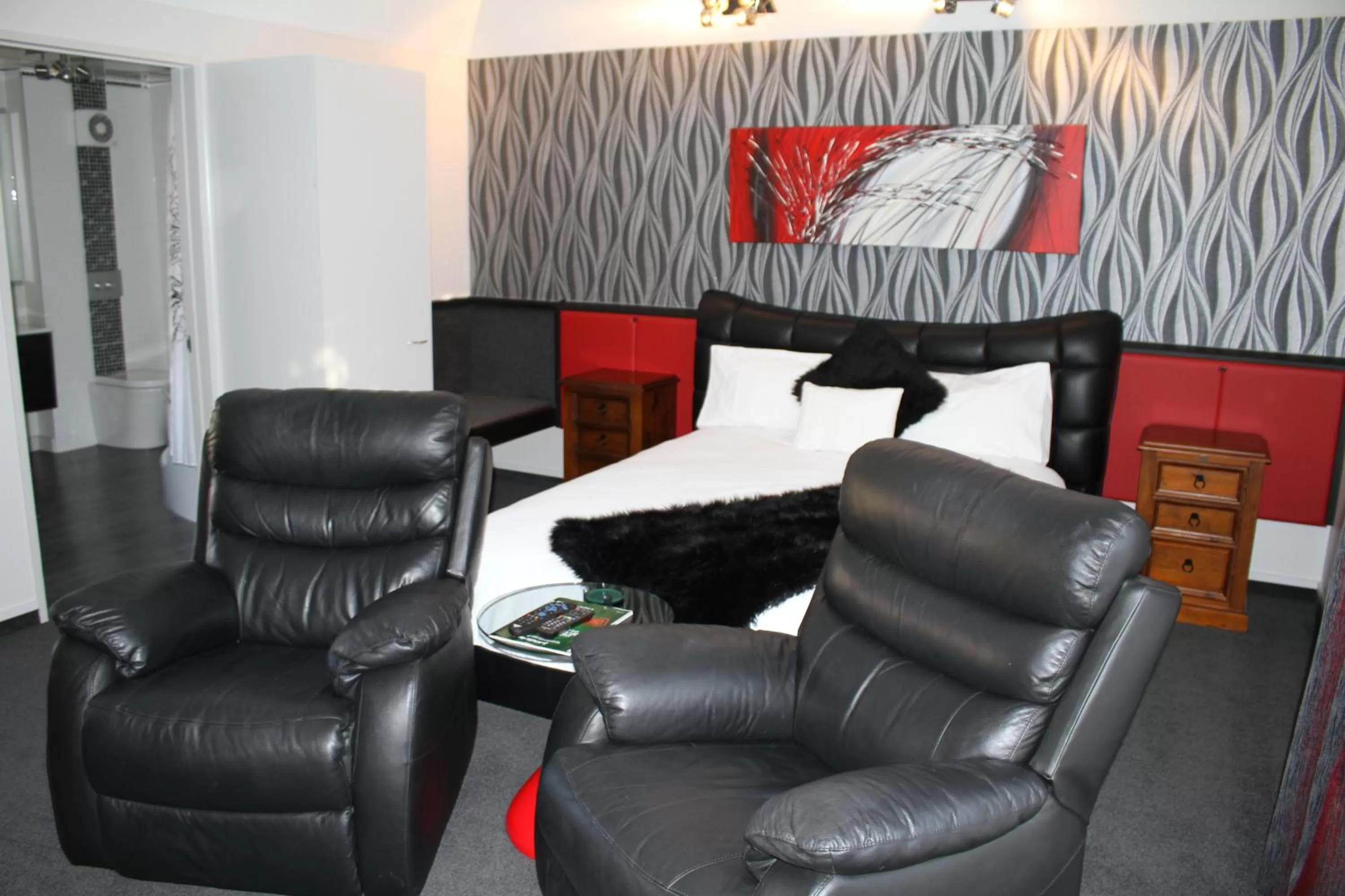 Bed in Birchwood Manor