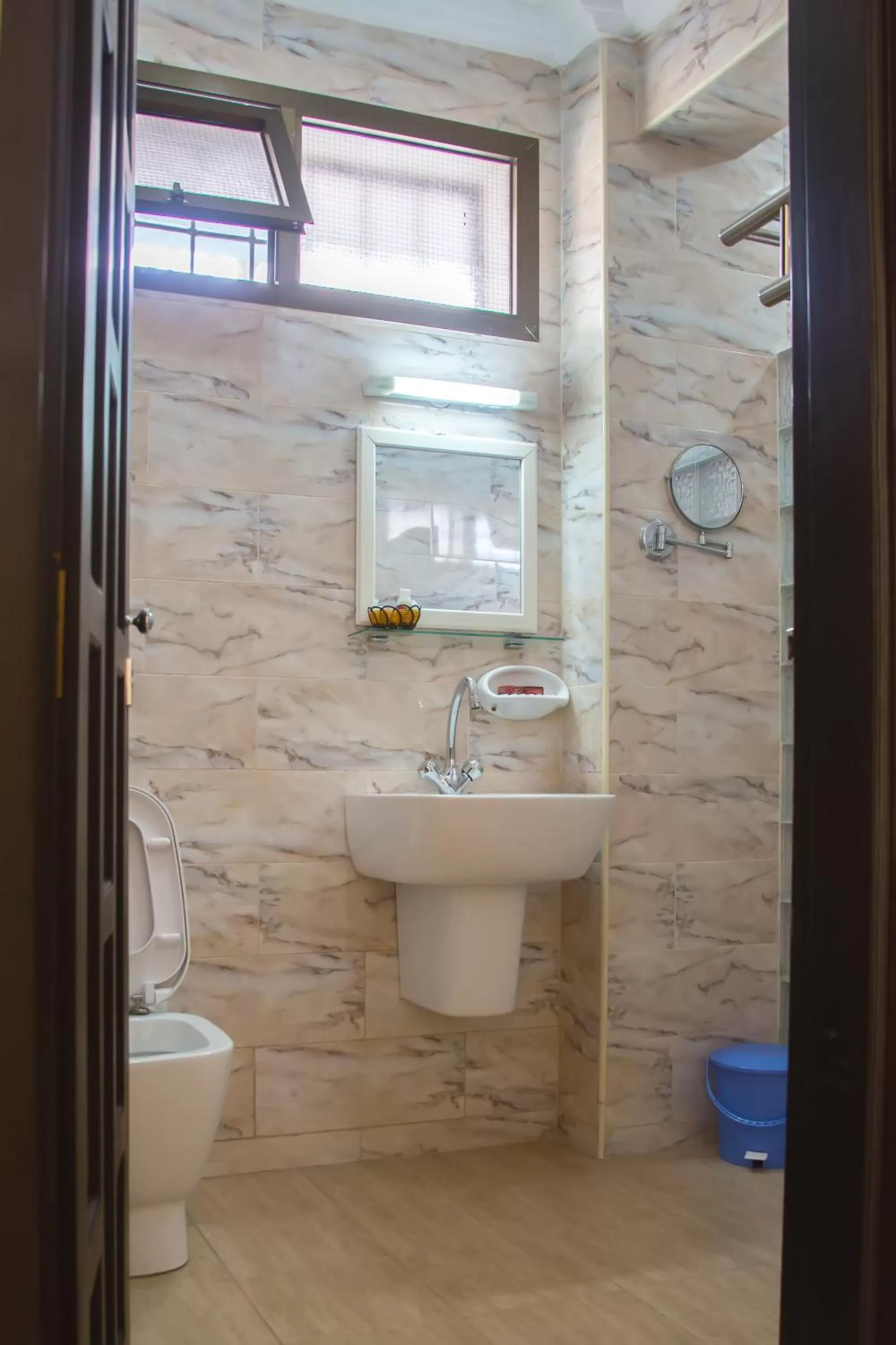 Shower in Sleep Inn Hotel - Kariakoo