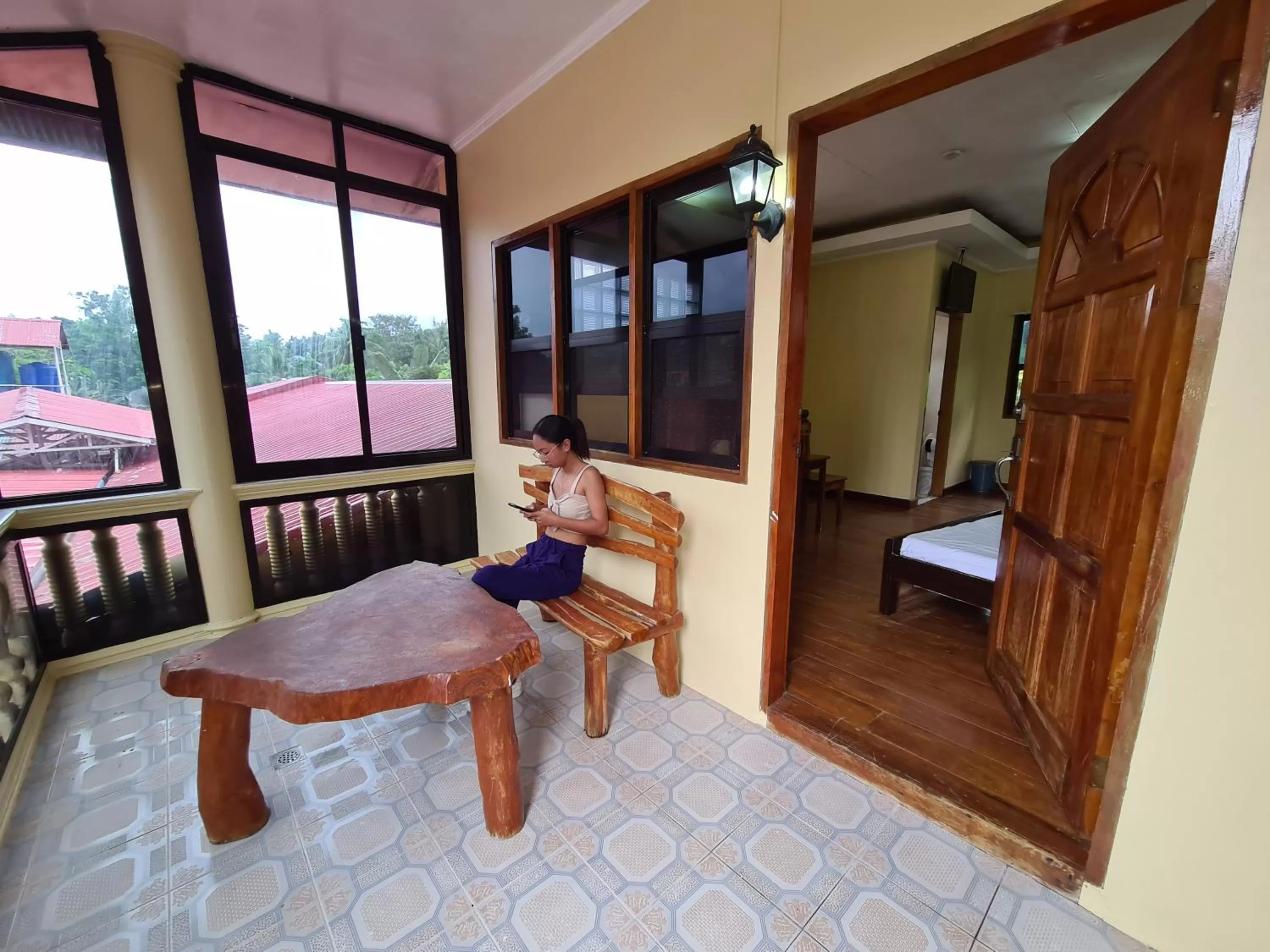 Balcony/Terrace in La-Familia Guest House