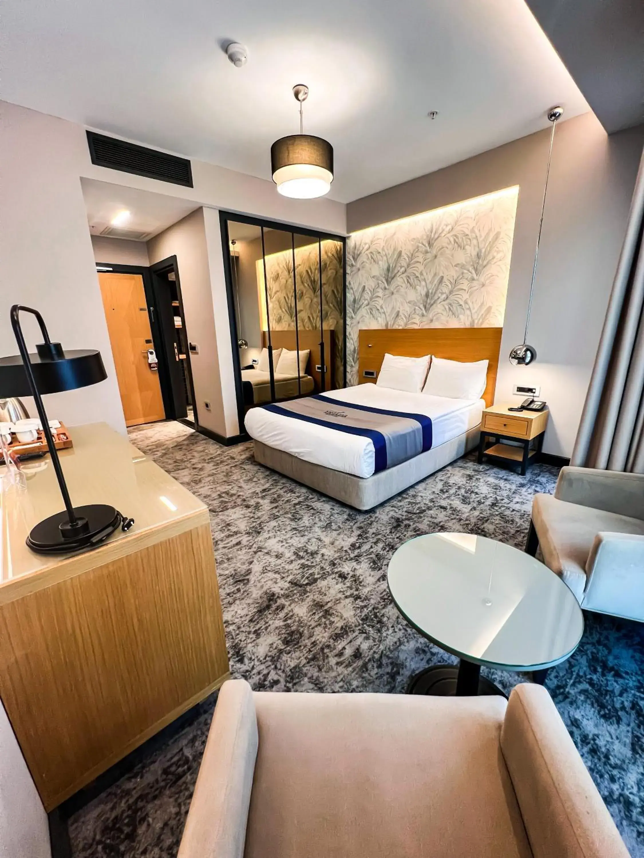 Photo of the whole room in Triada Hotel Karaköy