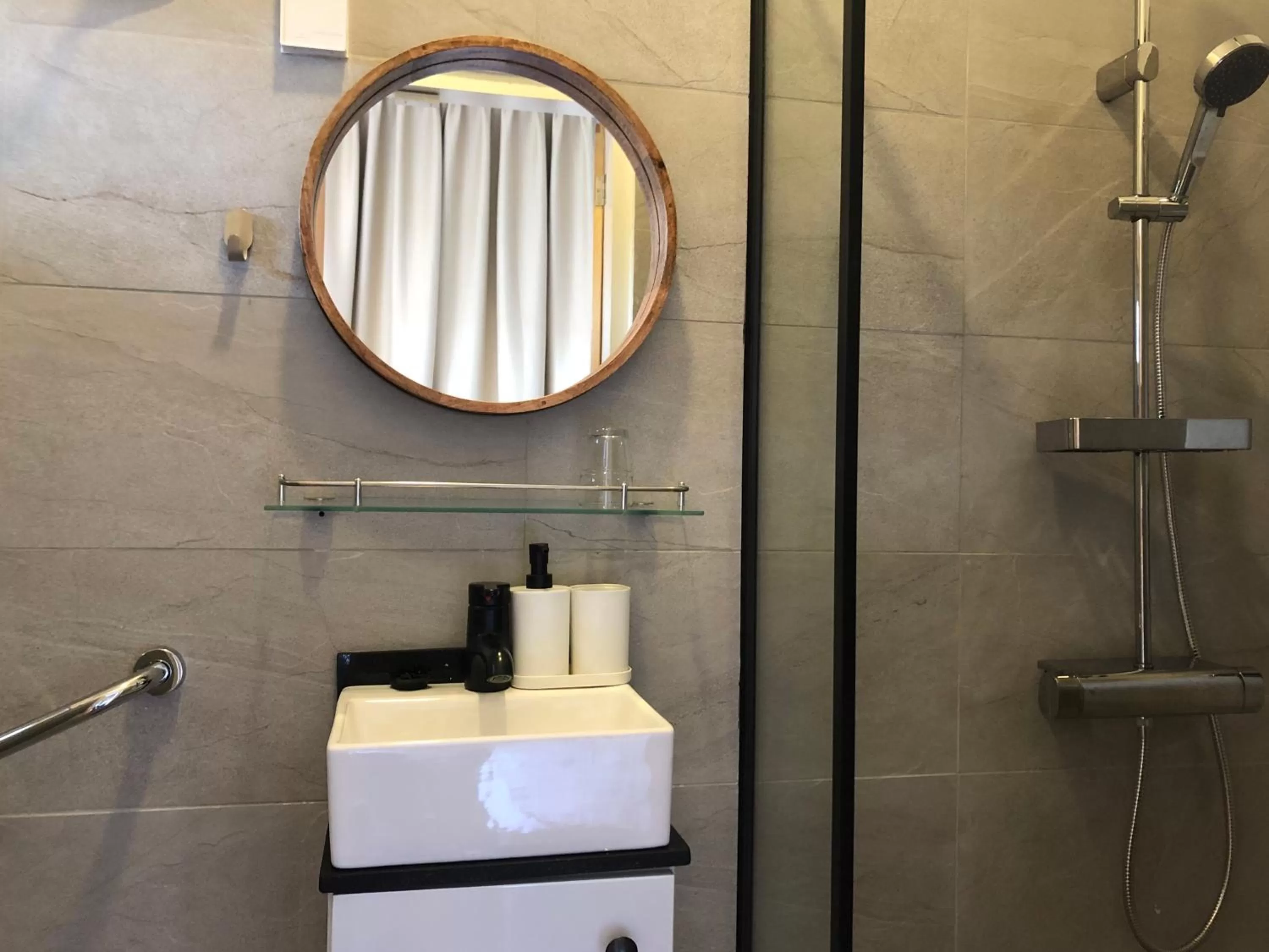 Bathroom in Villa Famiri Boutique hotel