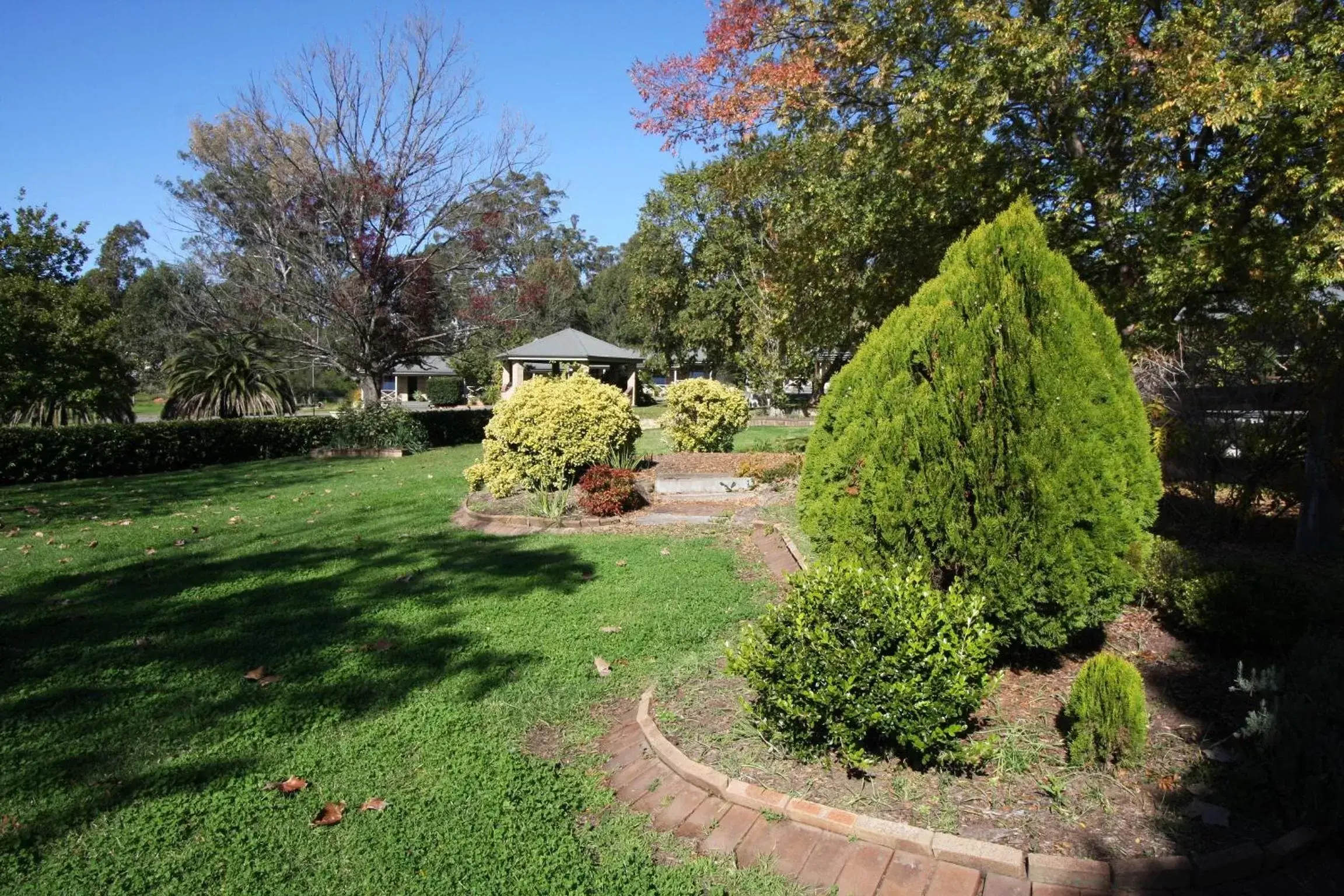 Garden view, Garden in Picton Valley Motel Australia