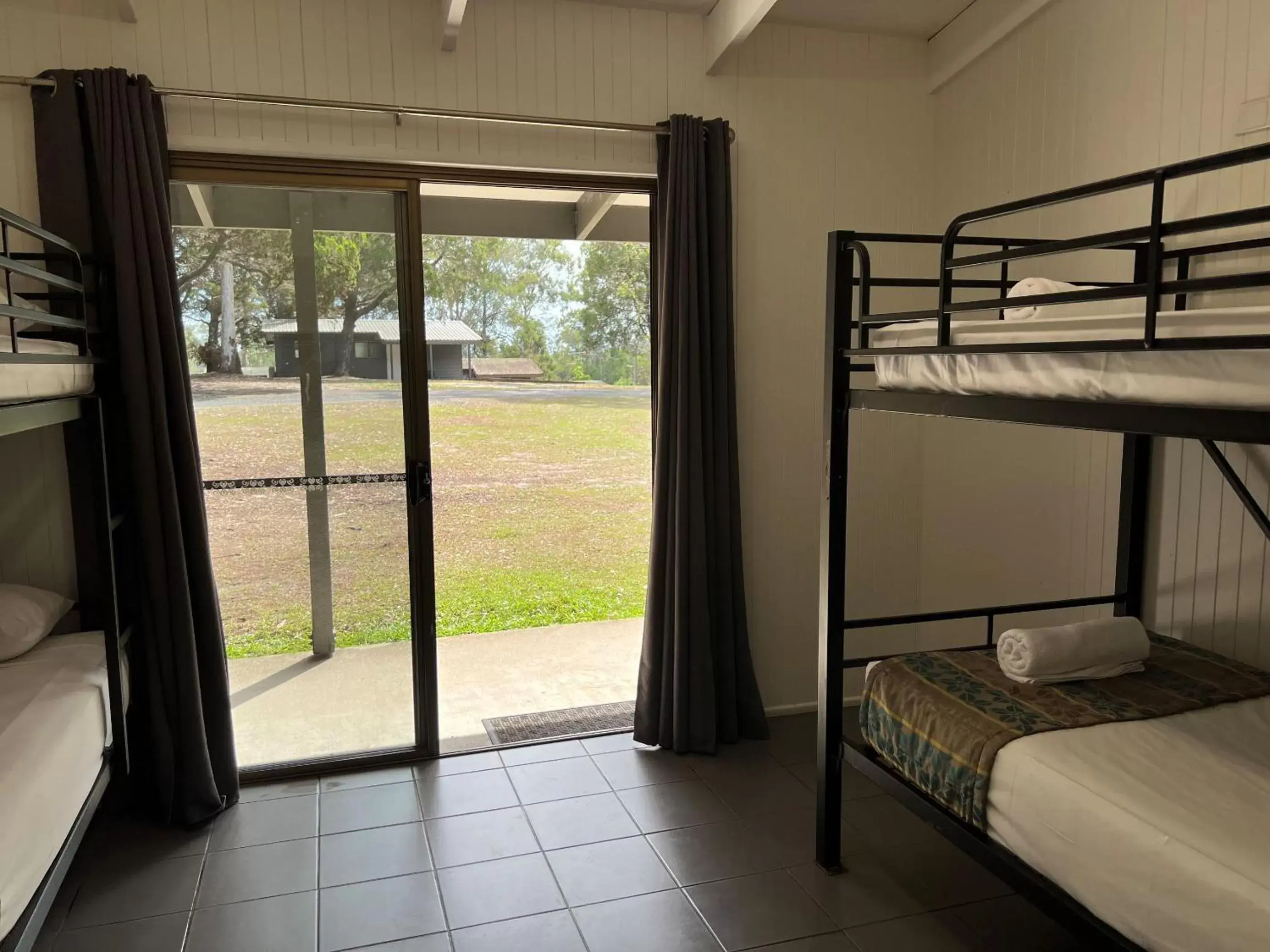 bunk bed in Noosa North Shore Retreat