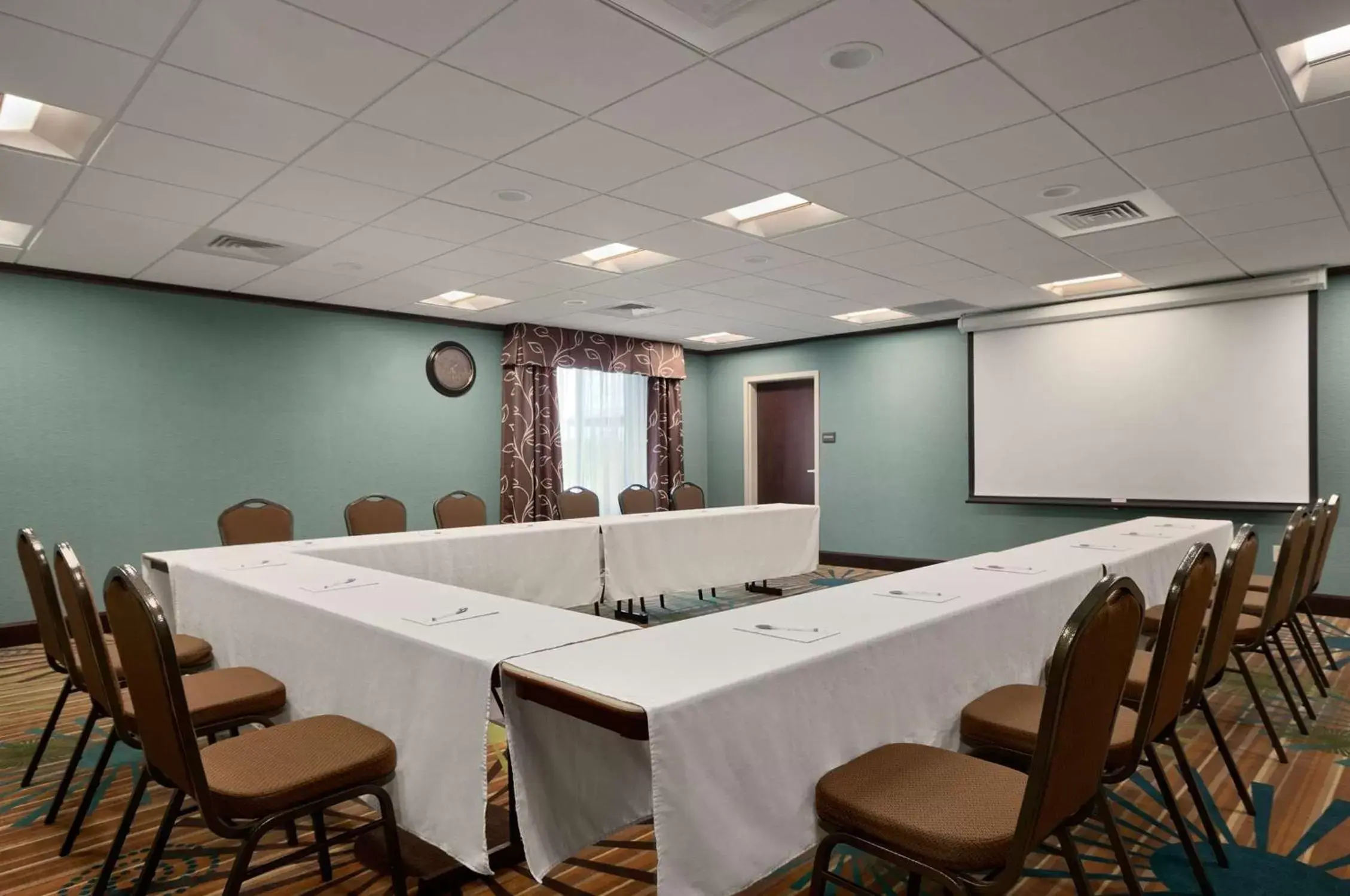 Meeting/conference room in Hampton Inn Belton/Kansas City