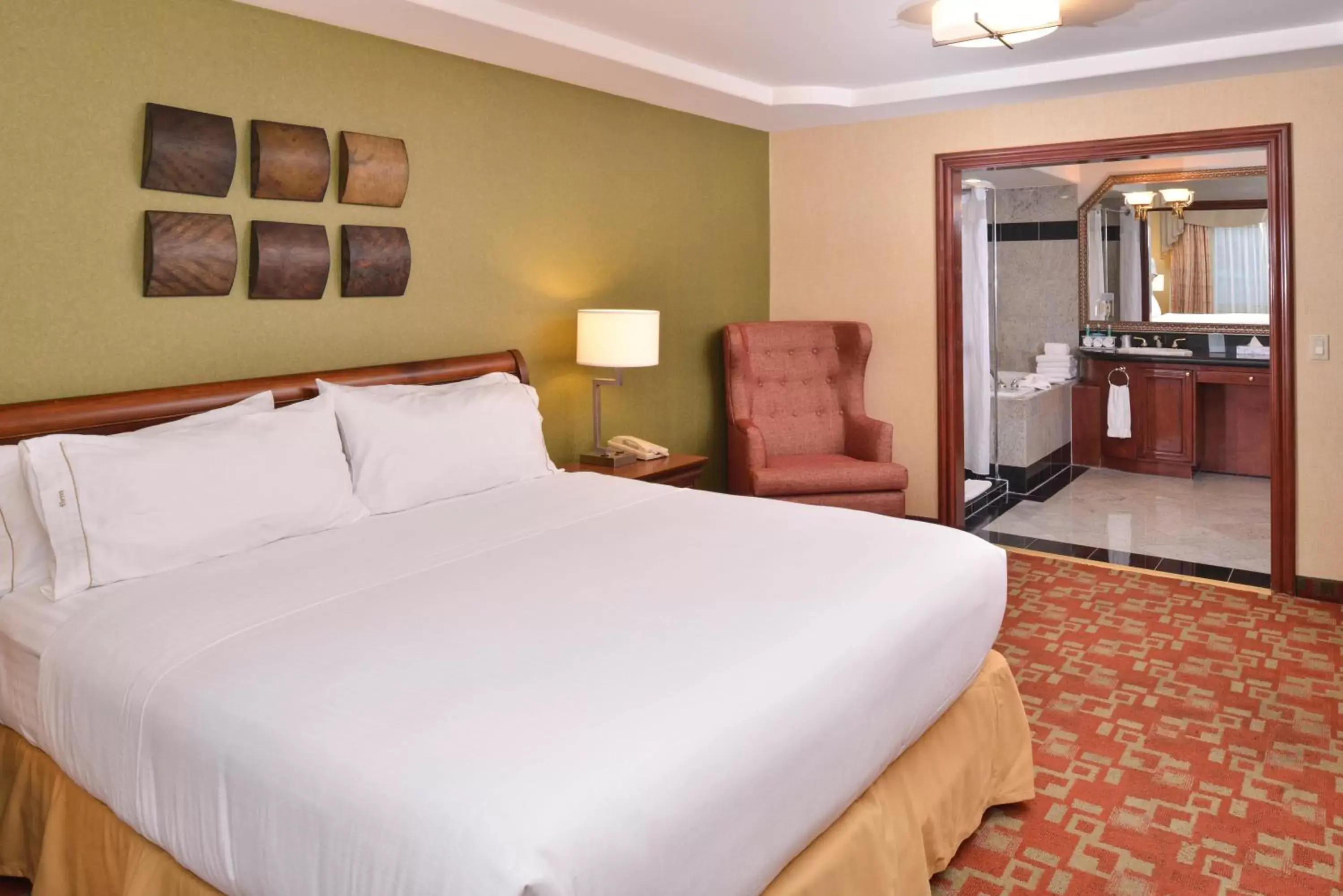 Photo of the whole room, Bed in Holiday Inn Express Hotel & Suites El Centro, an IHG Hotel