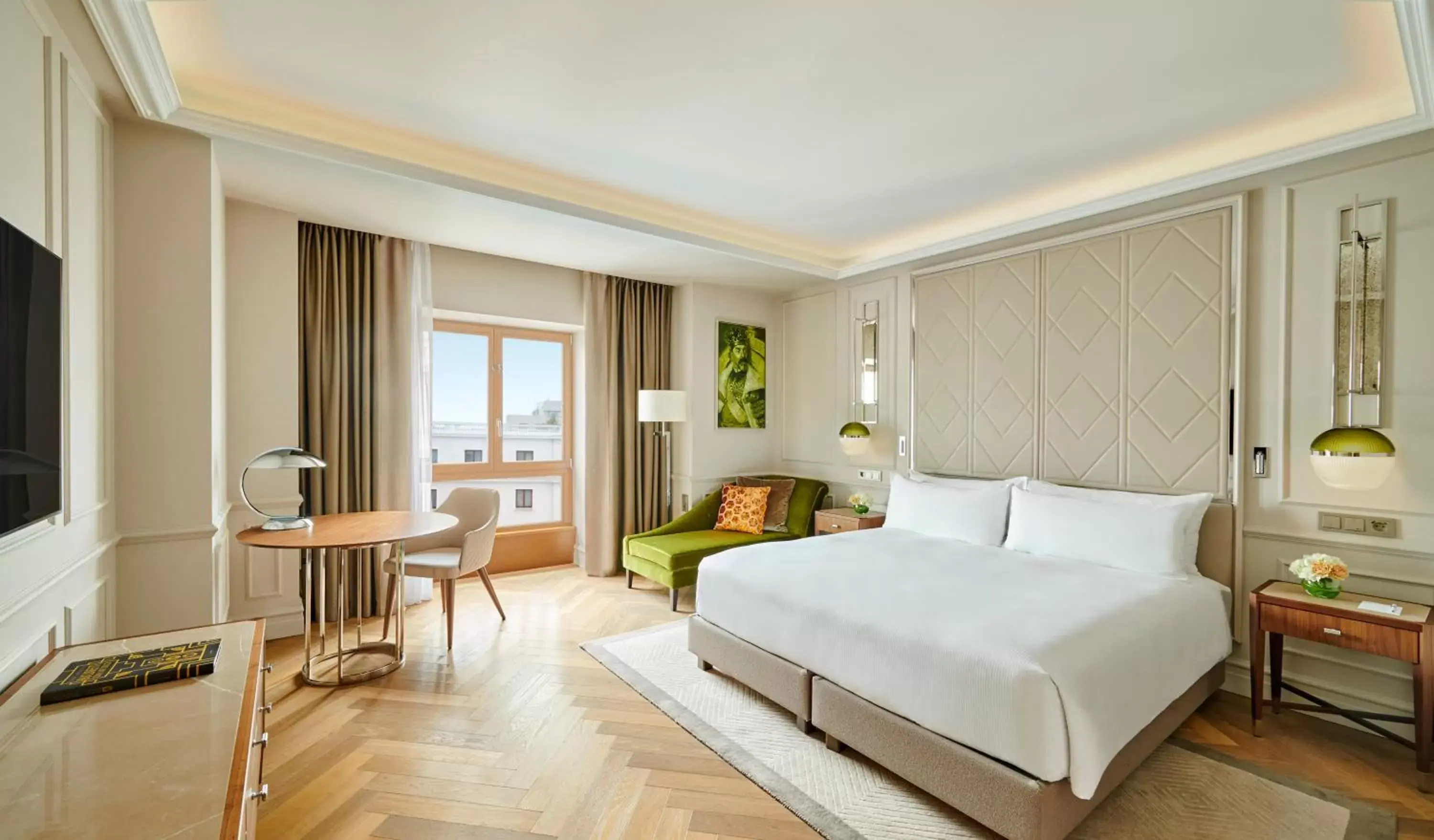 Bedroom, Bed in InterContinental Athenee Palace Bucharest by IHG Bedroom, Bed in InterContinental Athenee Palace Bucharest by IHG