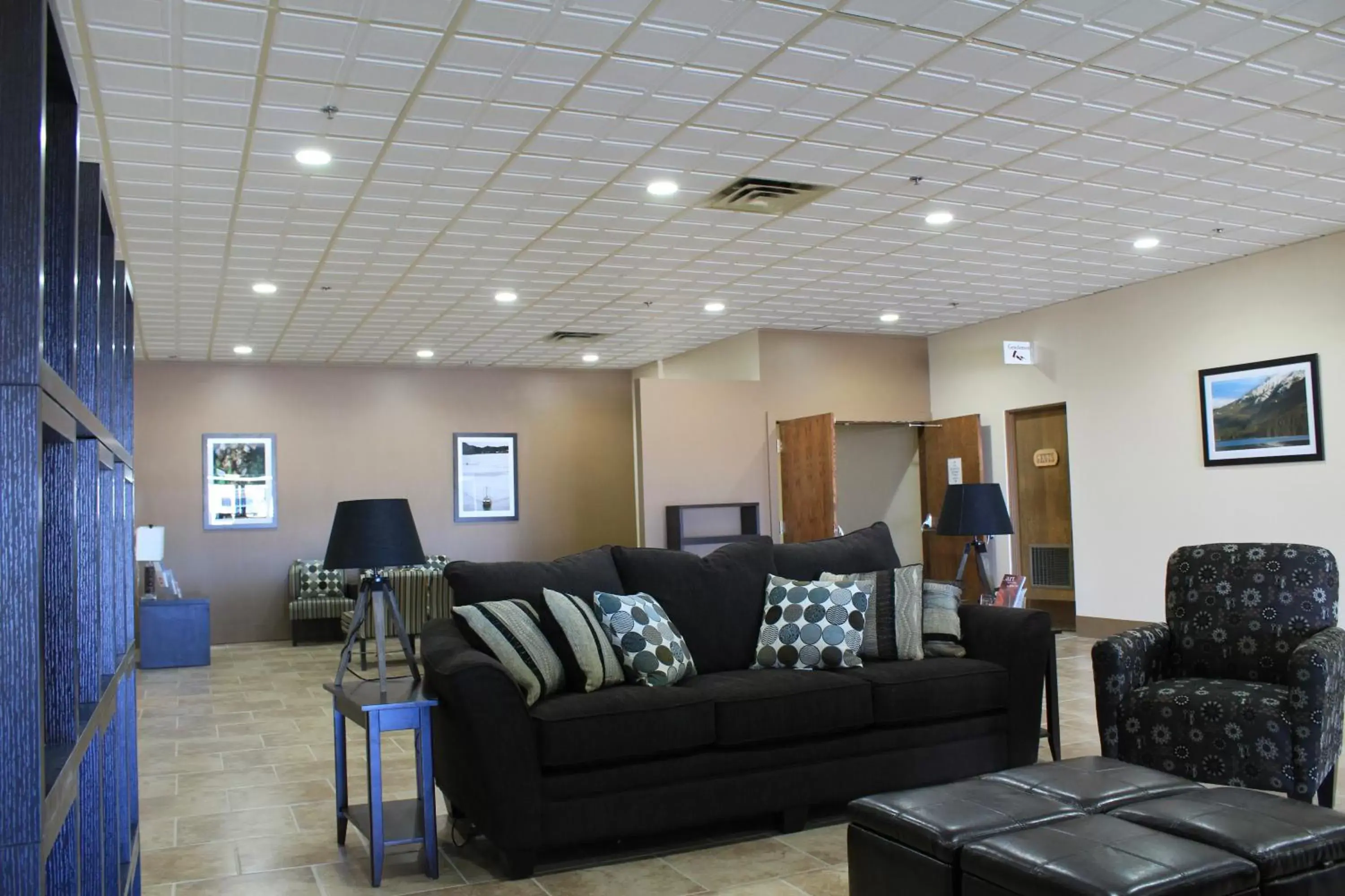 Lobby or reception, Seating Area in Quality Inn & Suites