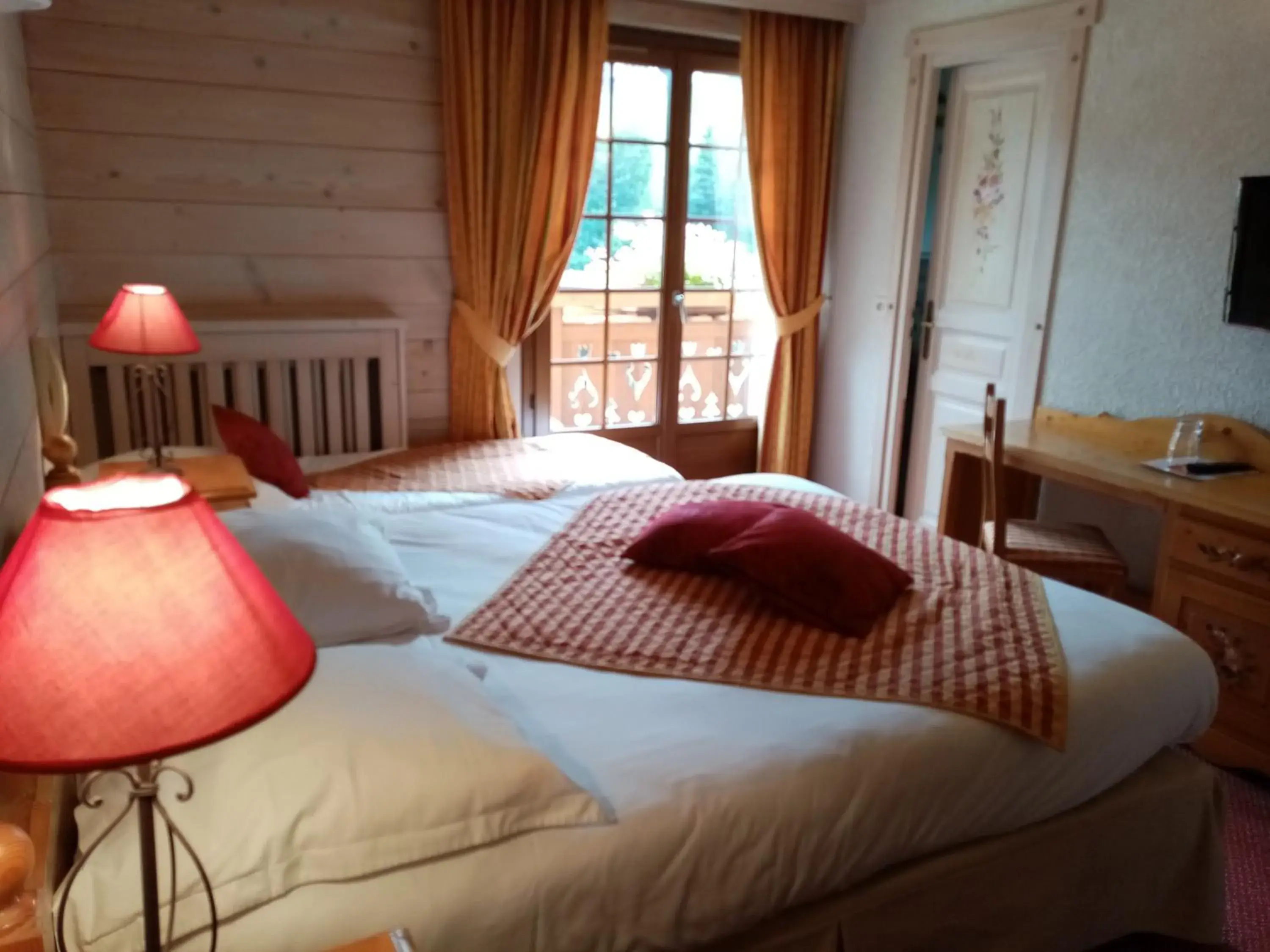 Bedroom, Bed in Hotel les Sapins