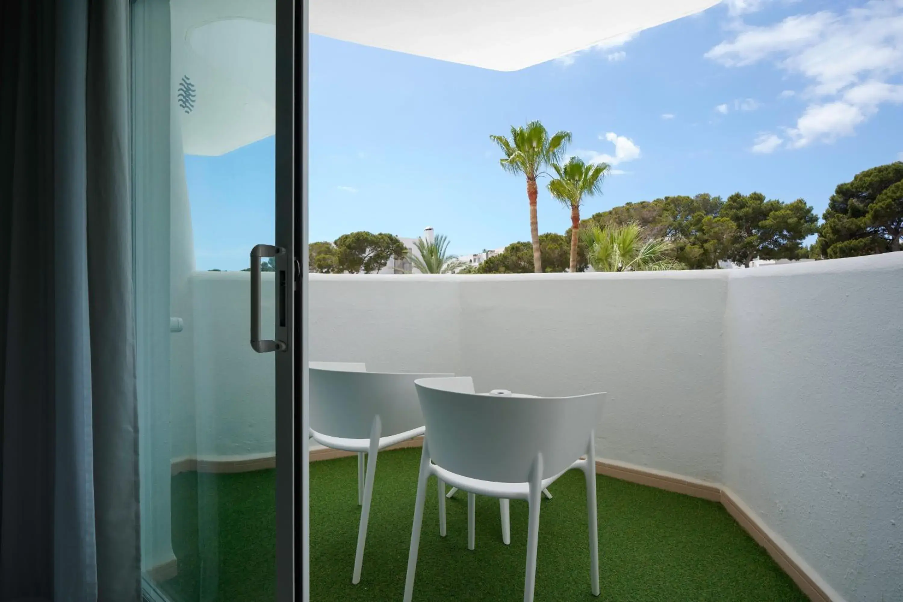 Double Superior Sea View in AluaSoul Mallorca Resort - Adults only Double Superior Sea View in AluaSoul Mallorca Resort - Adults only