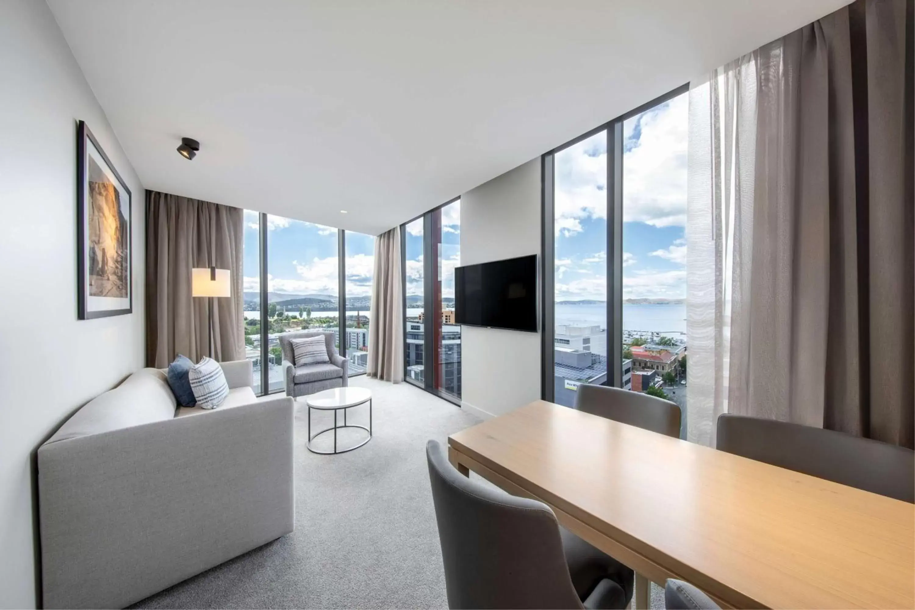 Bedroom, Seating Area in Vibe Hotel Hobart