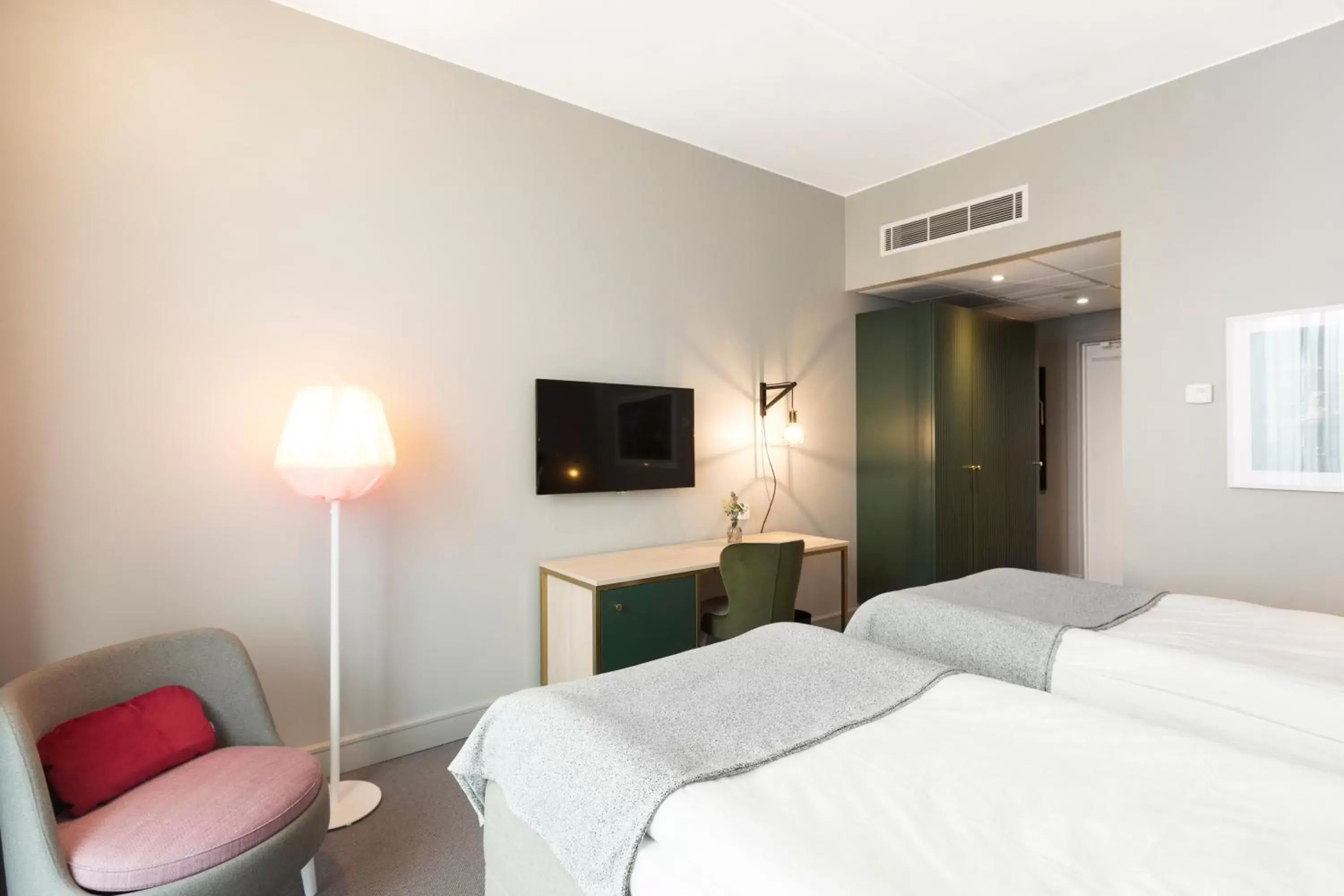 Bedroom, Bed in Elite Hotel Academia