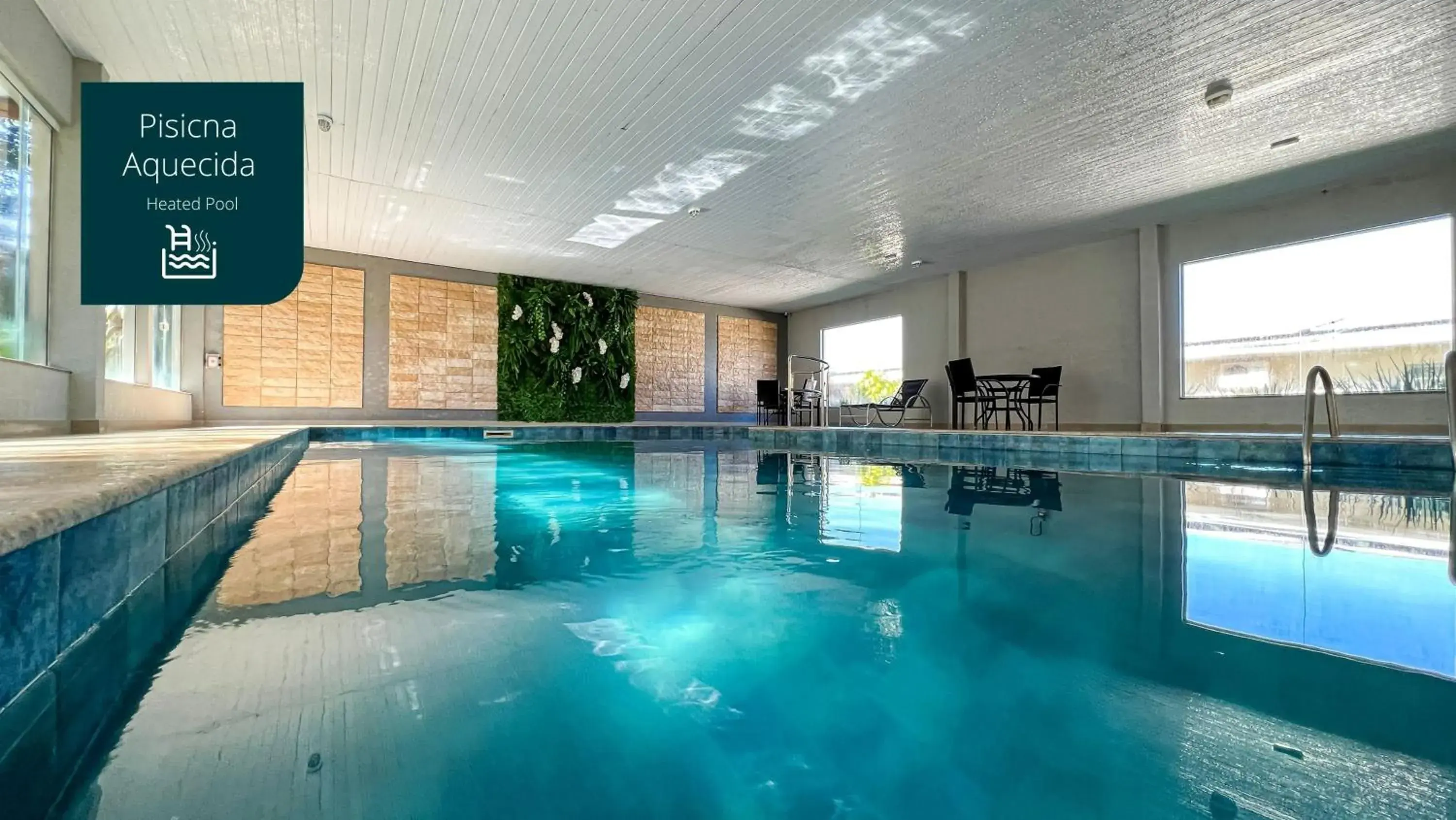 Swimming Pool in Cataratas Park Hotel