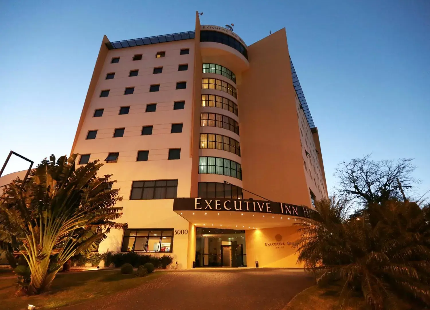 Property Building in Executive Inn Hotel