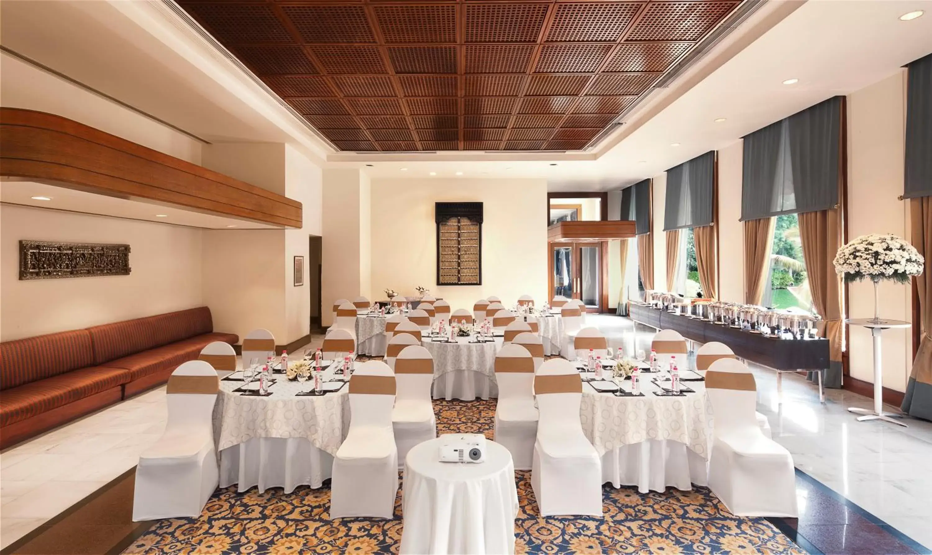 Banquet/Function facilities, Banquet Facilities in Taj Krishna