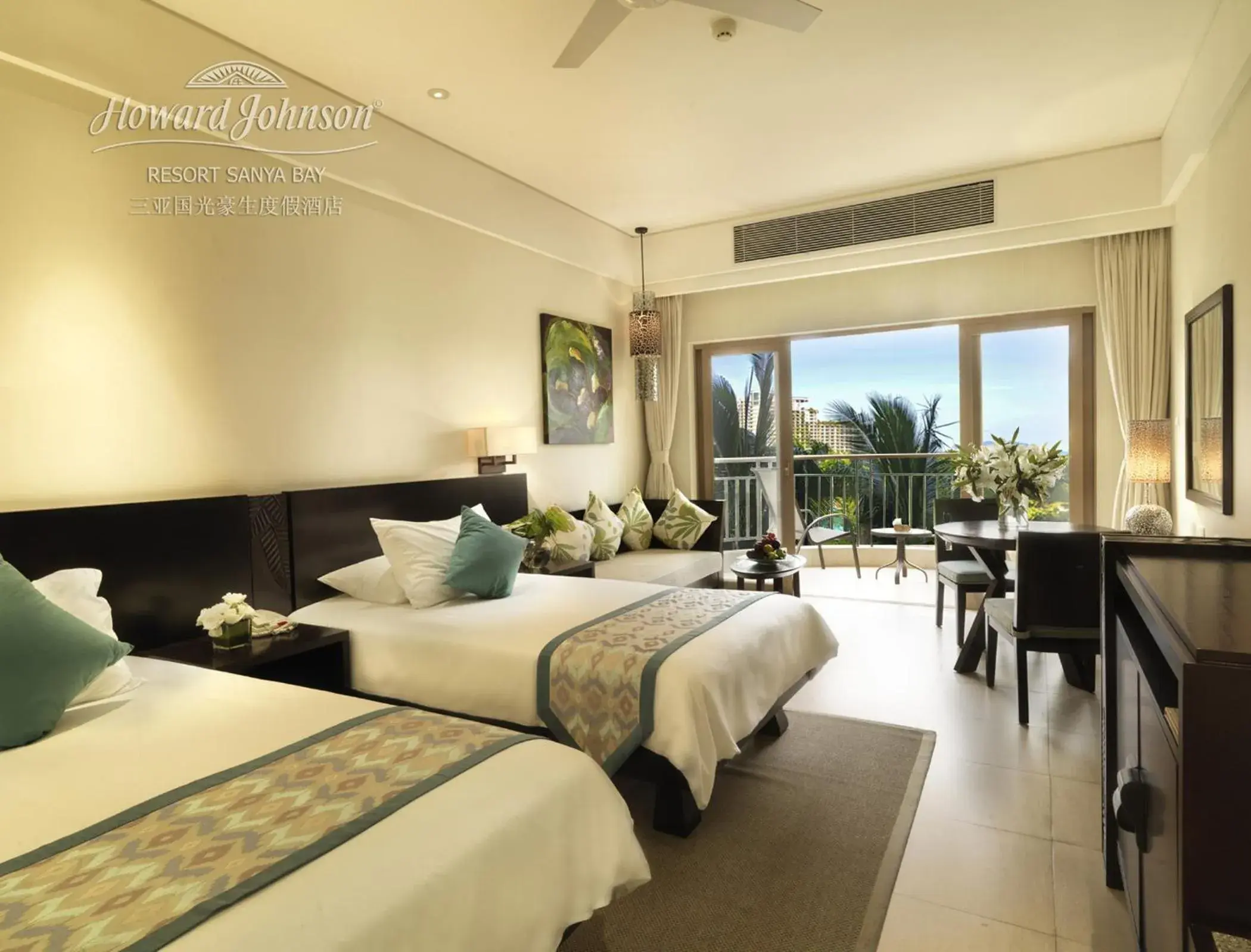 Bedroom in Howard Johnson Resort Sanya Bay