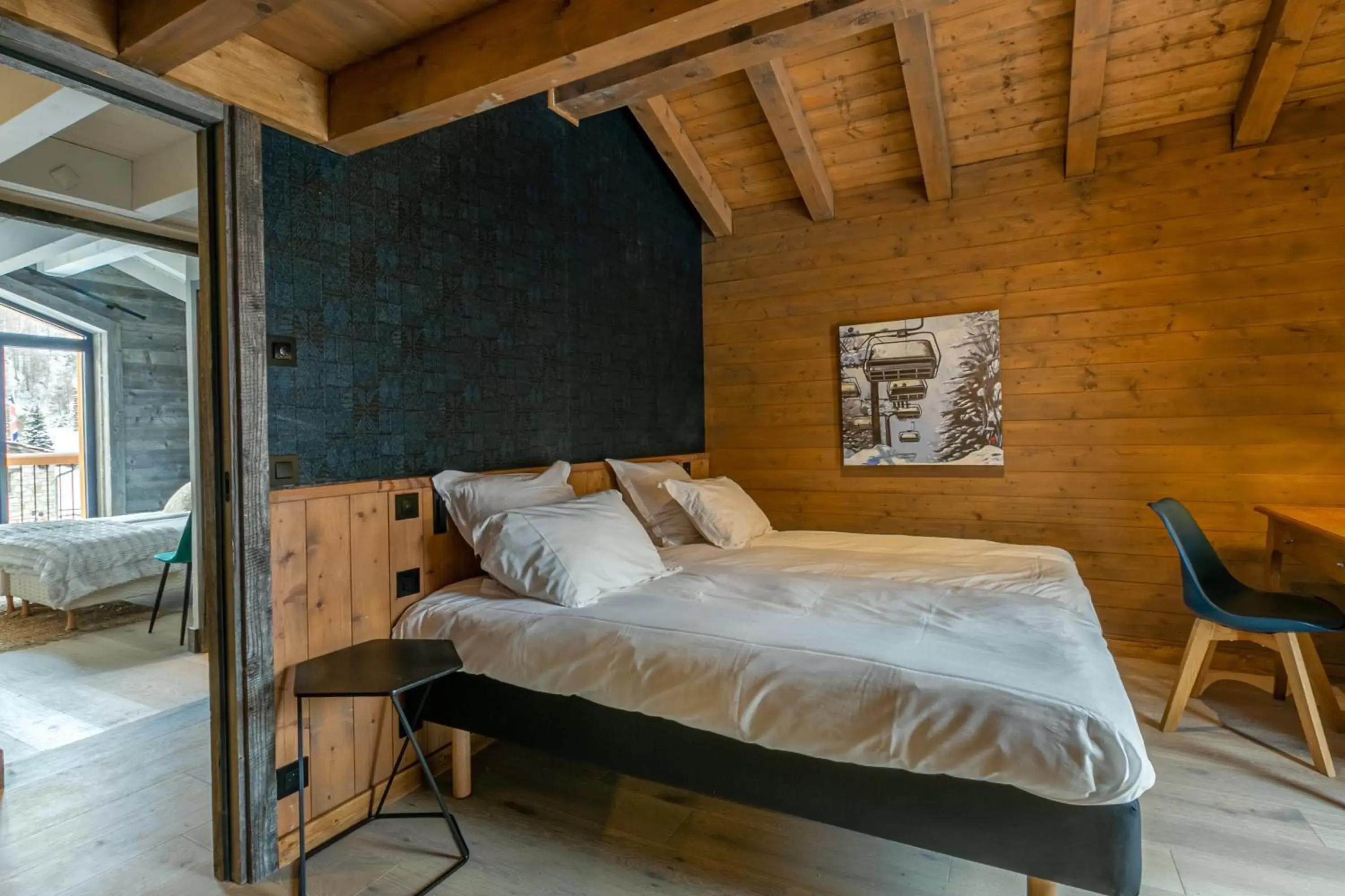 Bed in Hôtel Le Samovar