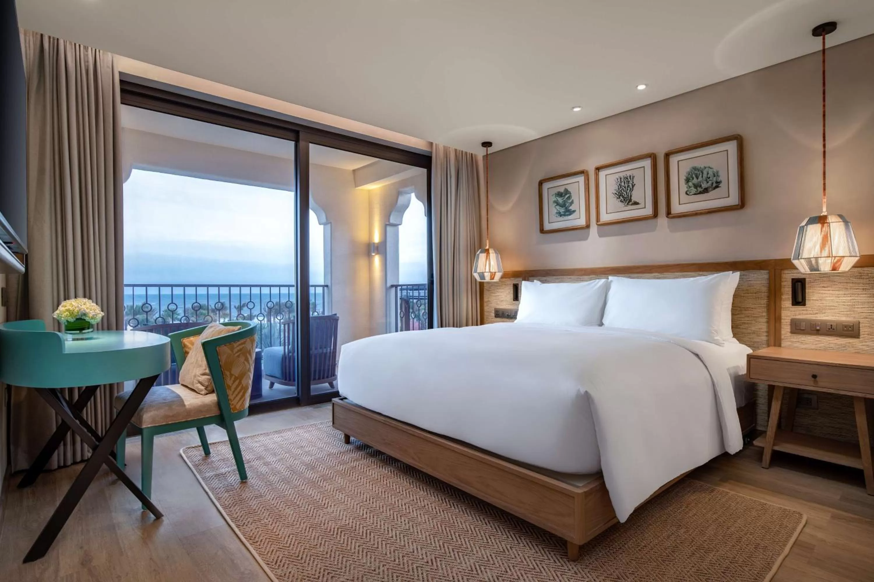 TV and multimedia, Bed in Radisson Resort Phan Thiet