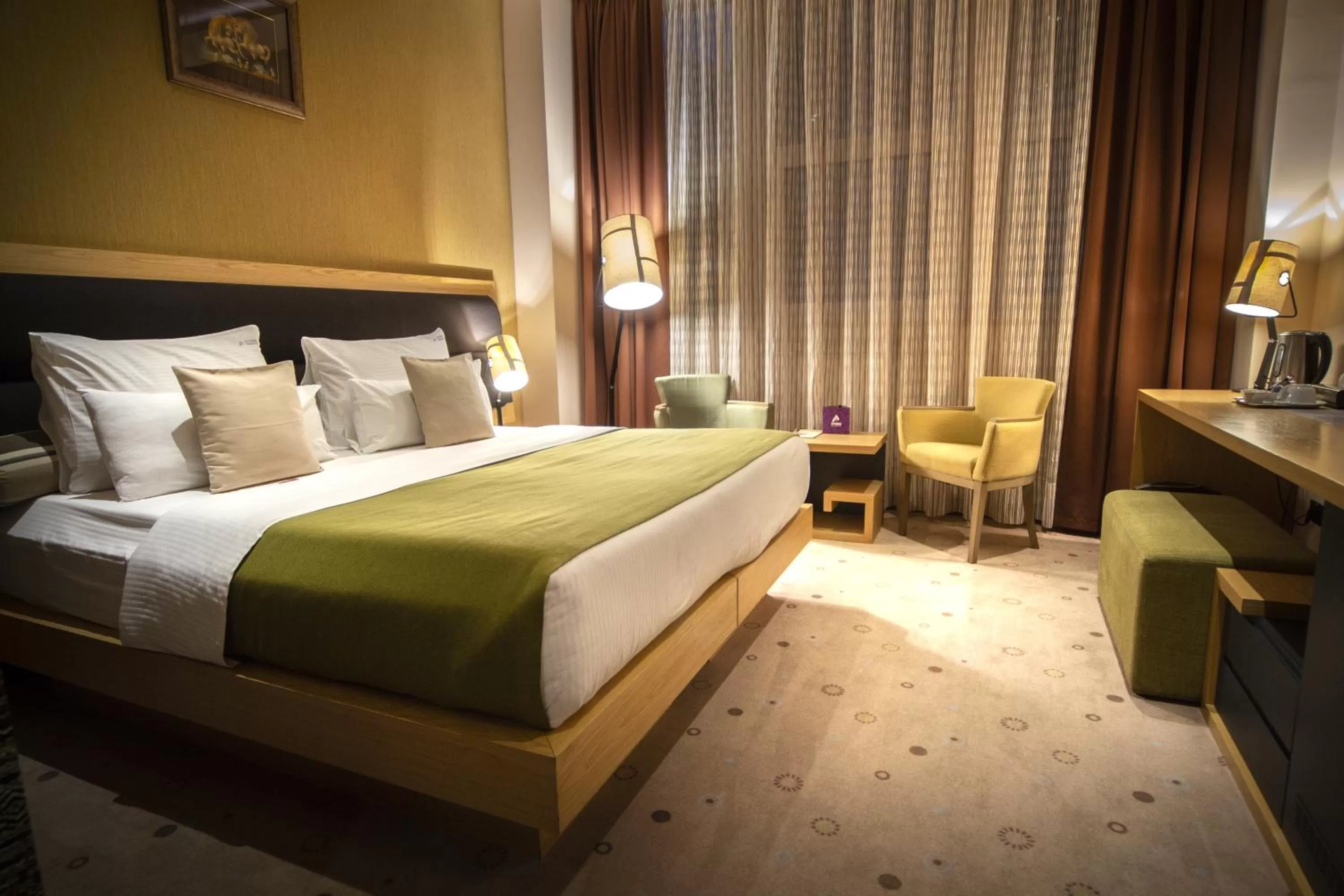 Bed in Atera Business Suites