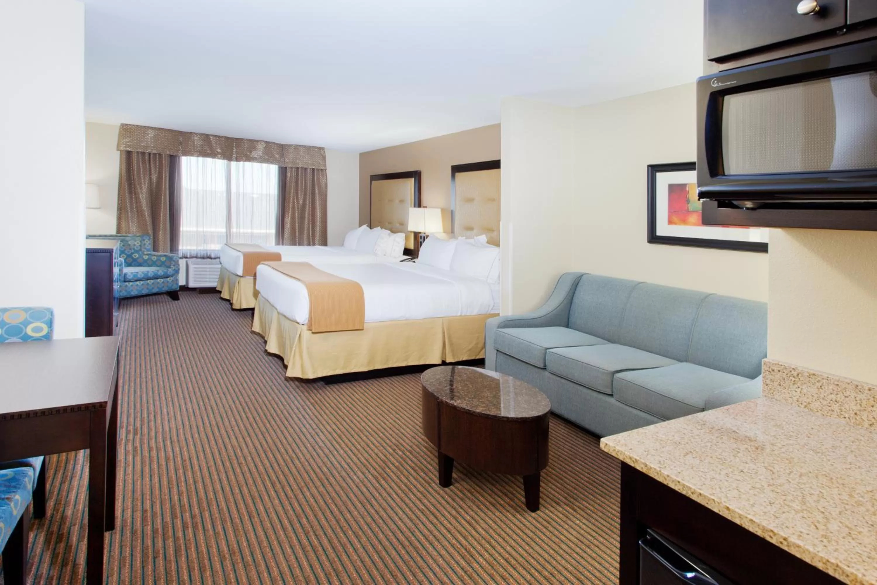Photo of the whole room, Bed in Holiday Inn Express Hotel & Suites Cordele North by IHG