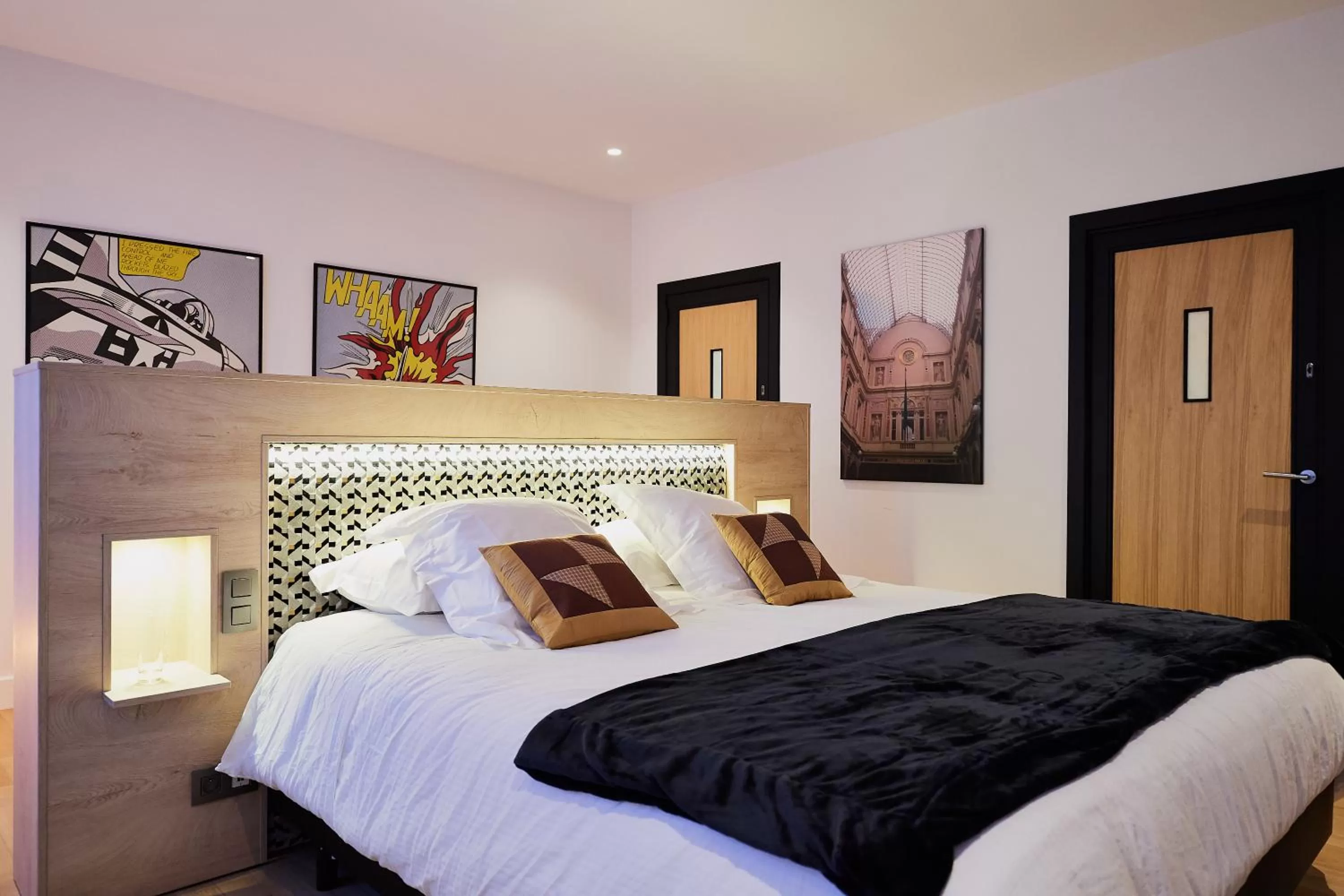 Bedroom, Bed in B&B Suites 124