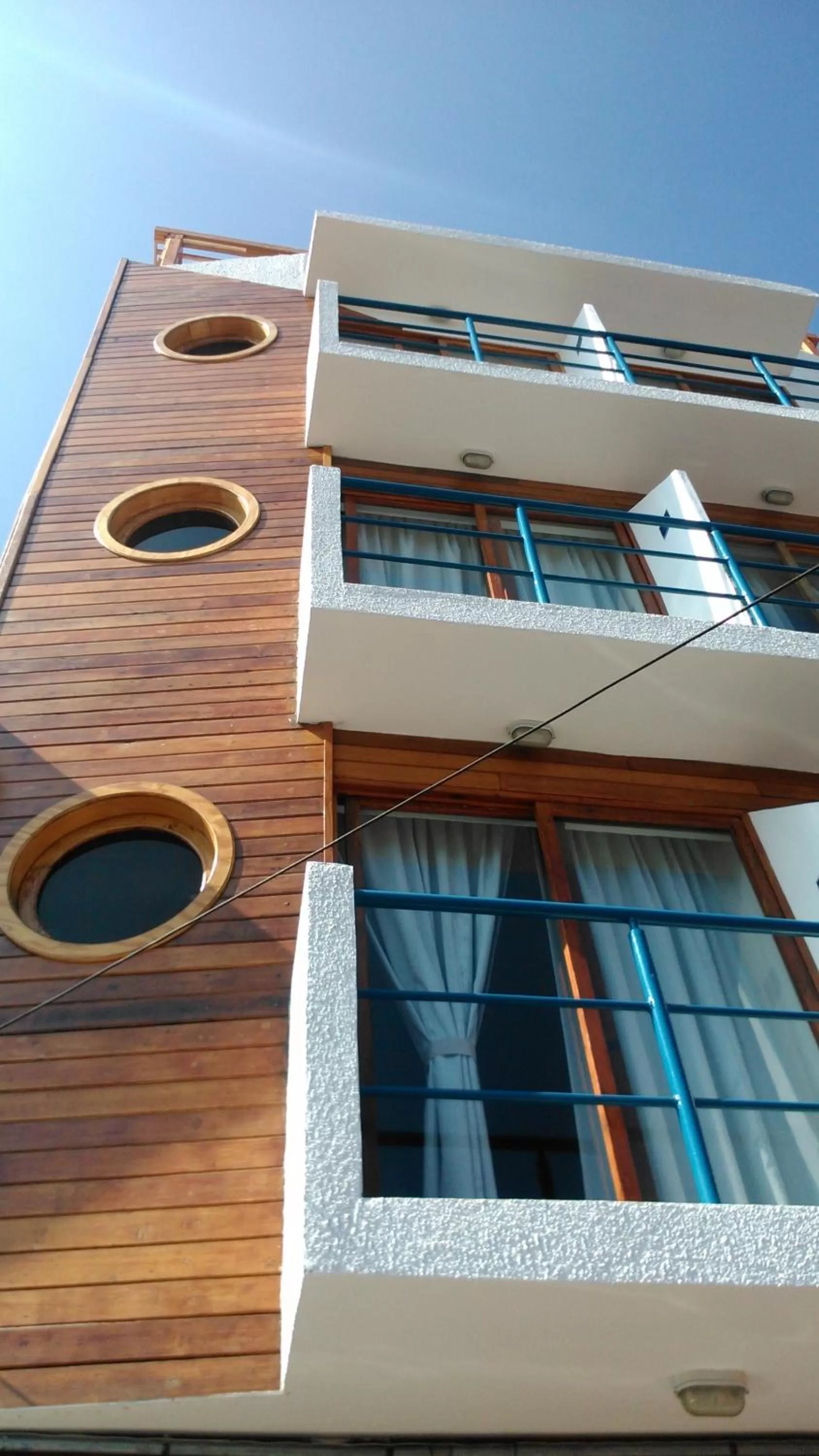 Facade/entrance in Hotel Esmeralda