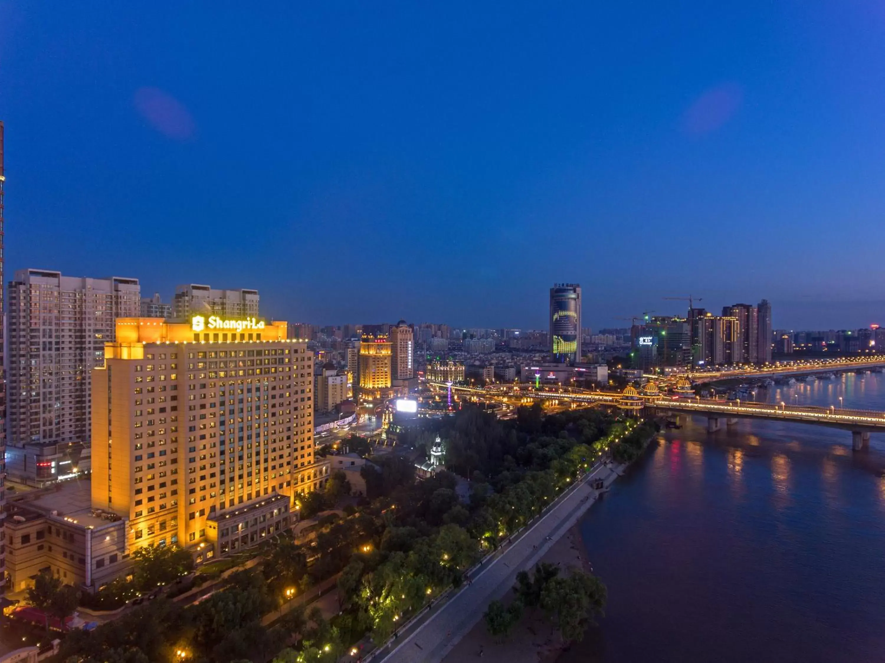 Bird's eye view in Shangri-La Harbin