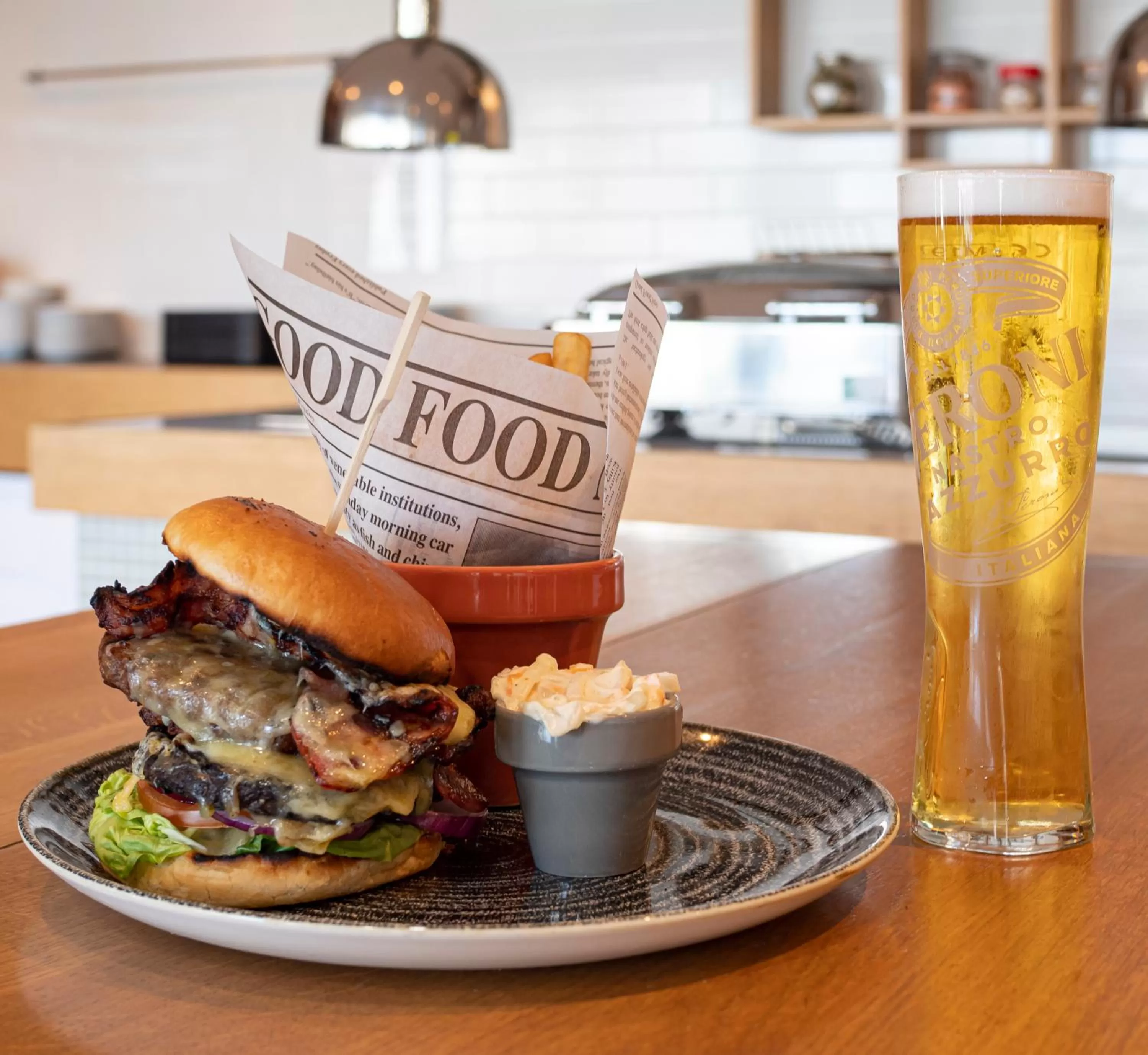 Restaurant/places to eat in Holiday Inn Liverpool City Centre by IHG