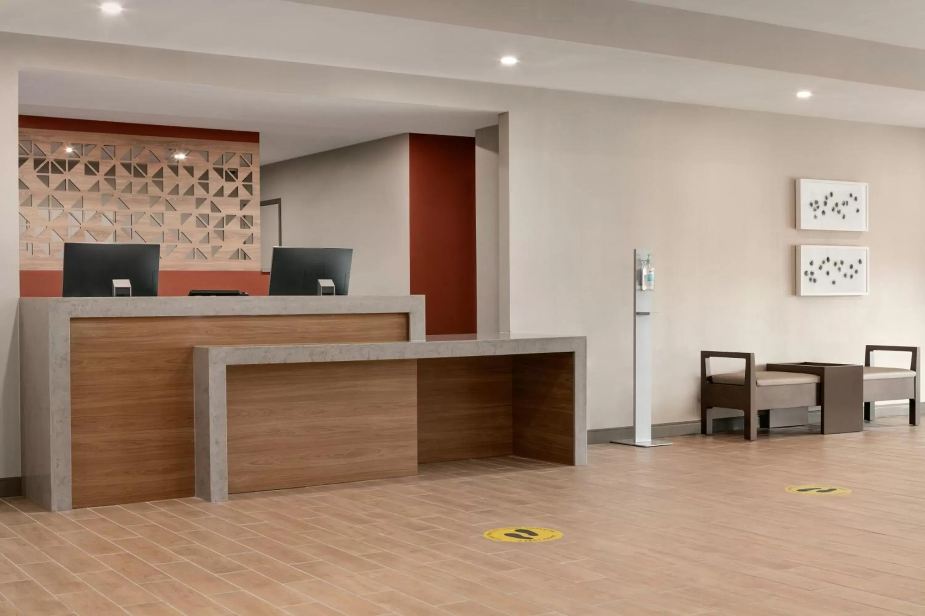 Property building, Lobby/Reception in Candlewood Suites Fayetteville Fort Bragg, an IHG Hotel