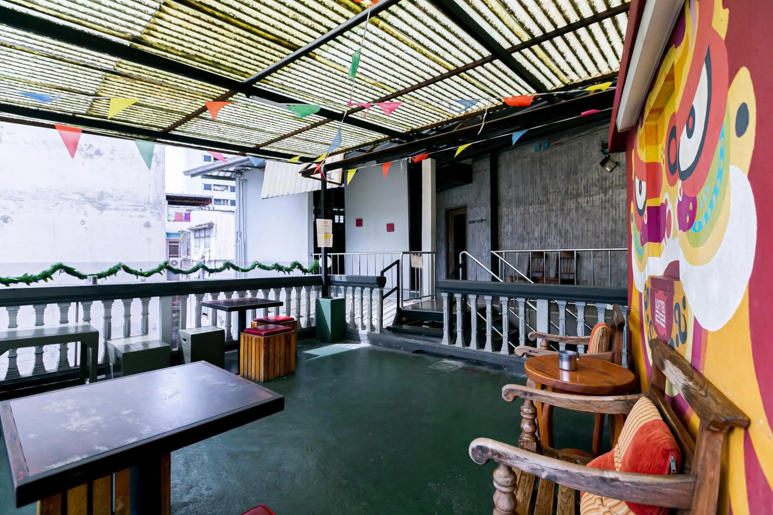 Seating area in Loftel 22 Hostel