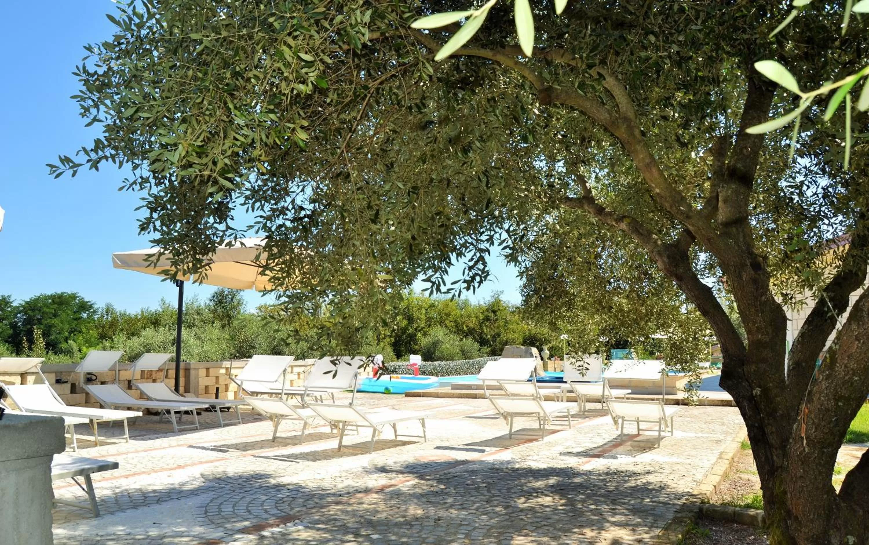 Green Park Hotel & Residence