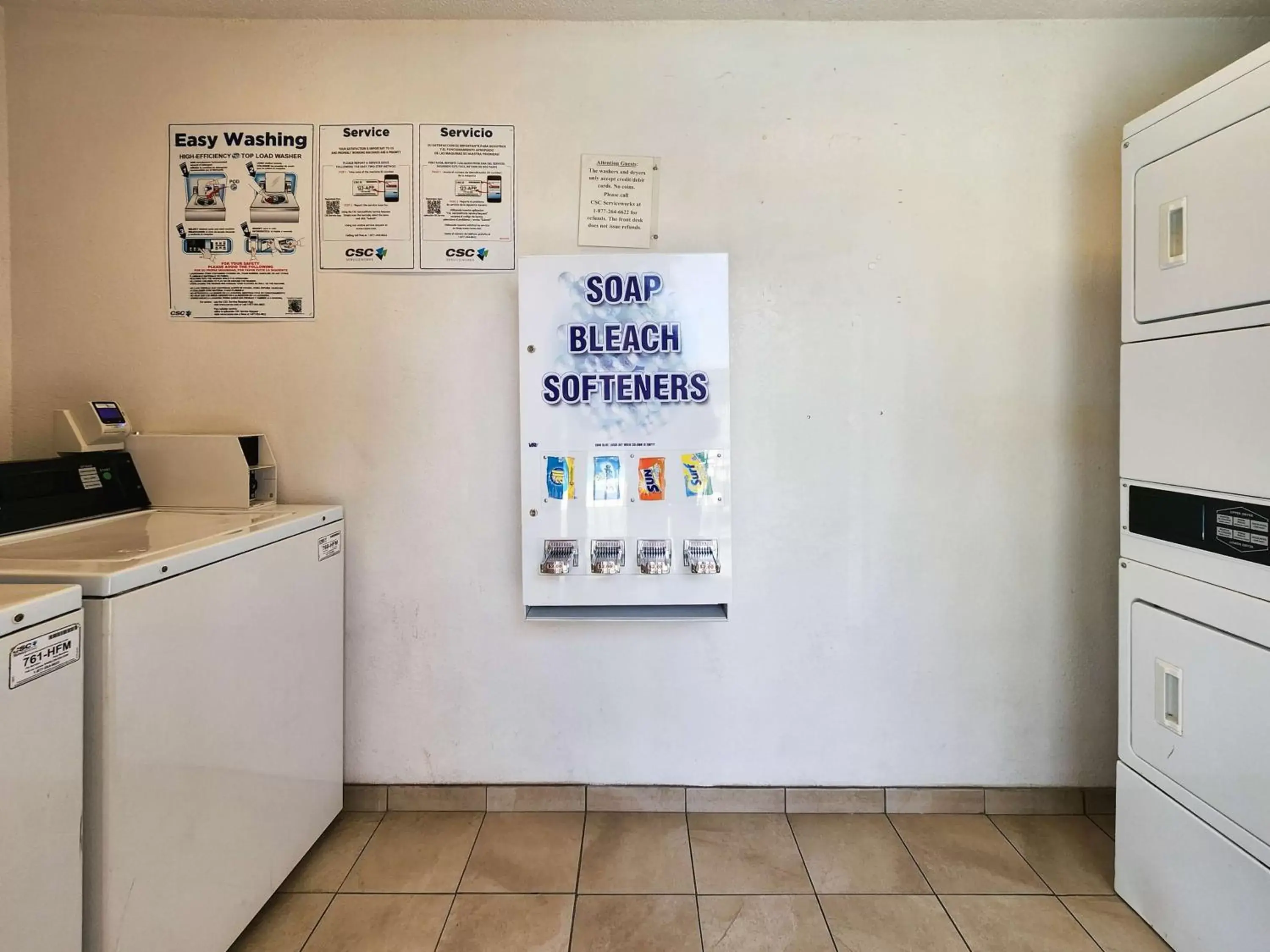 Property building in Motel 6-Baytown, TX - Baytown East Property building in Motel 6-Baytown, TX - Baytown East