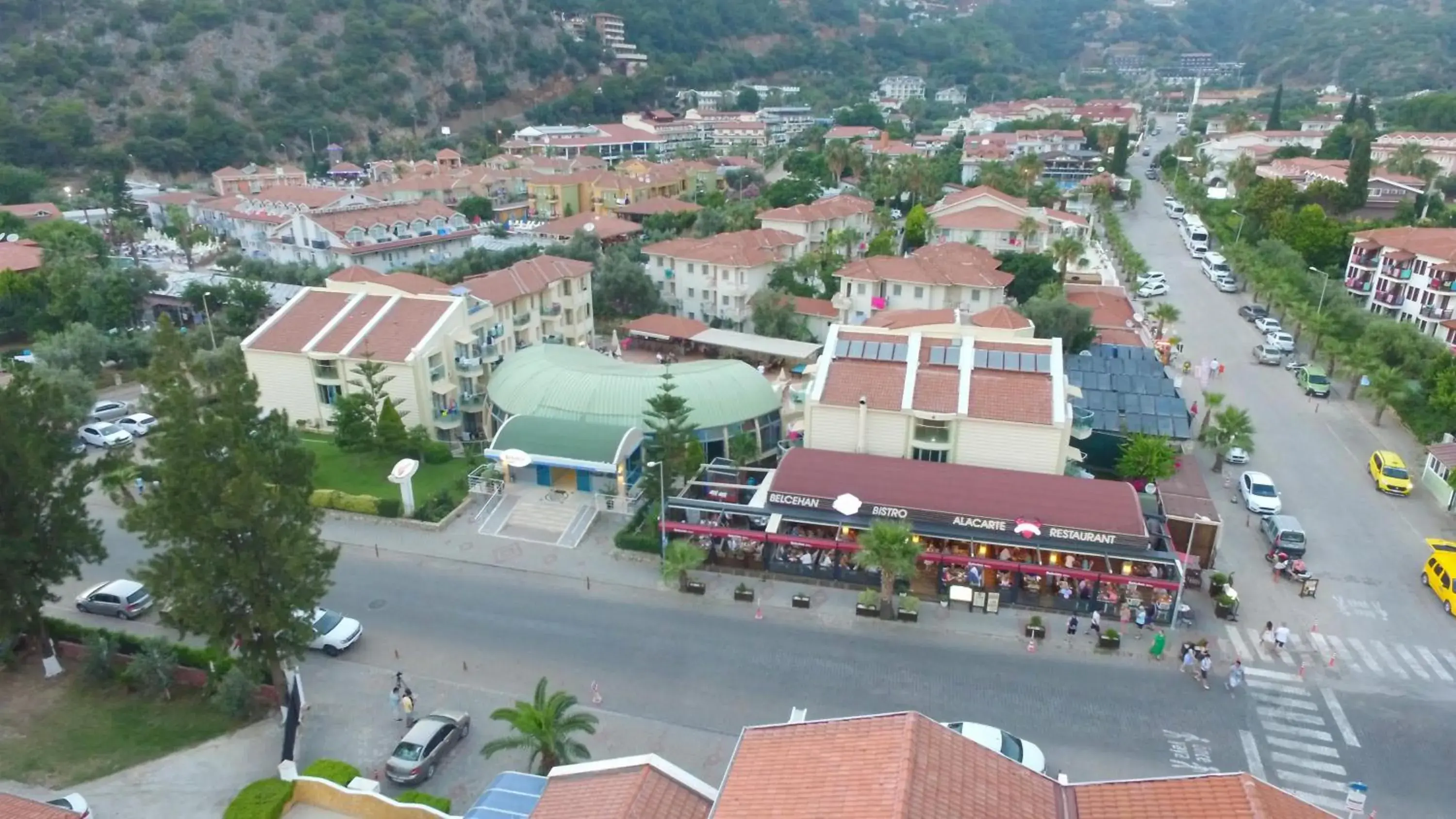 Bird's eye view, Bird's-eye View in Belcehan Deluxe Hotel