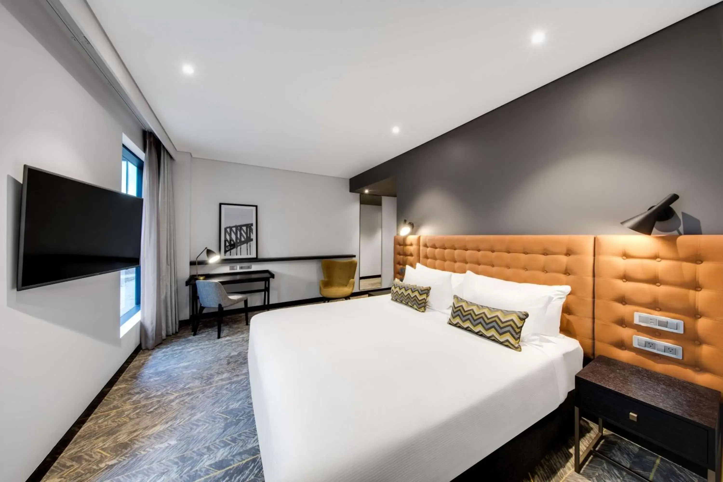 Bedroom, Bed in Vibe Hotel North Sydney