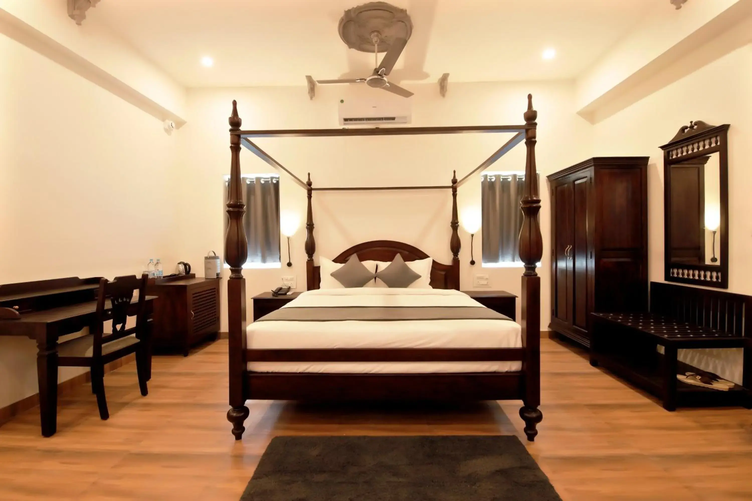 Bed in The Kanchangarh Resort