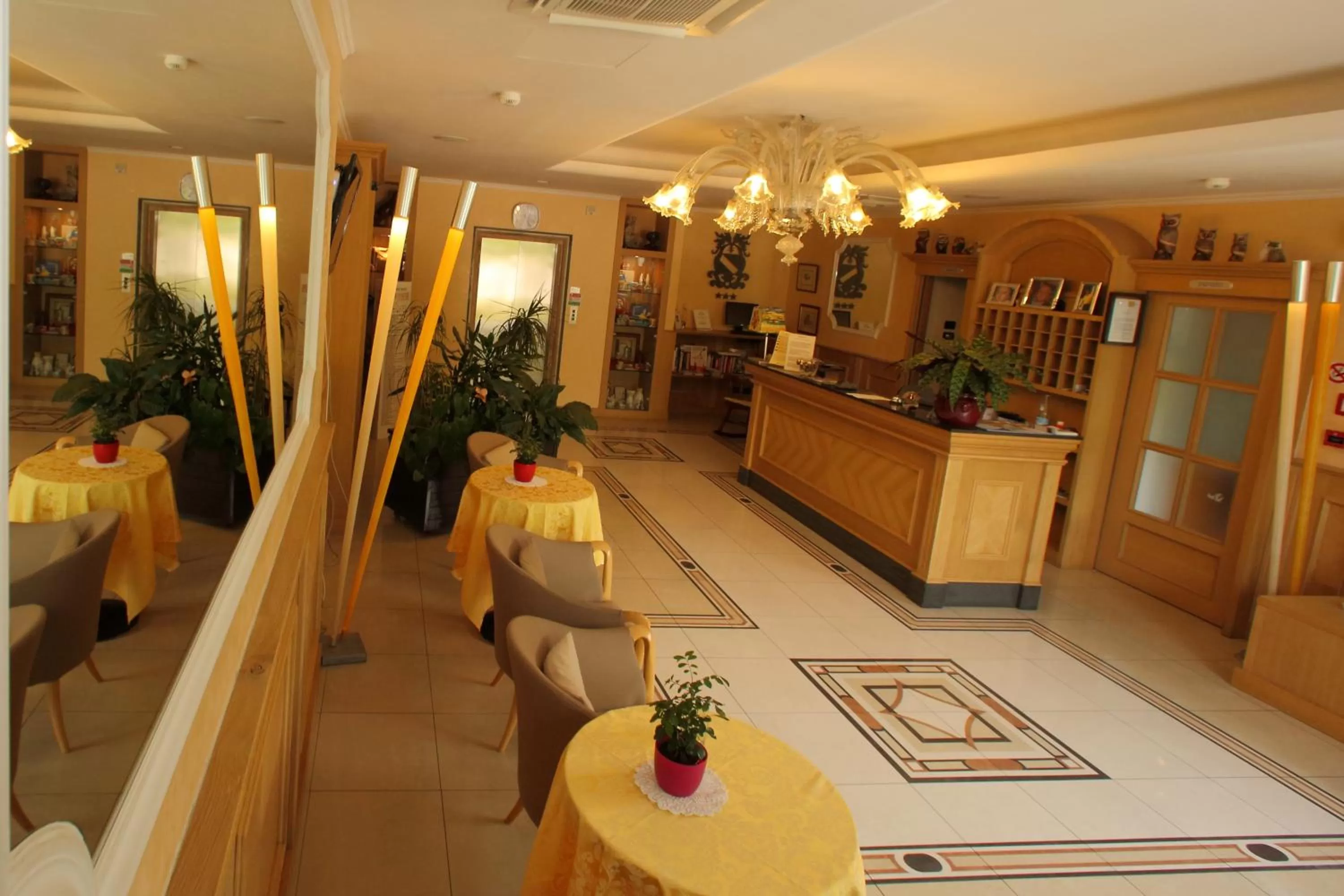 Lobby or reception in Hotel Fioroni