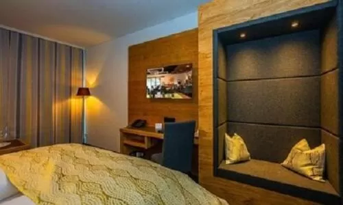 Photo of the whole room, Bed in Hotel Hausschachen