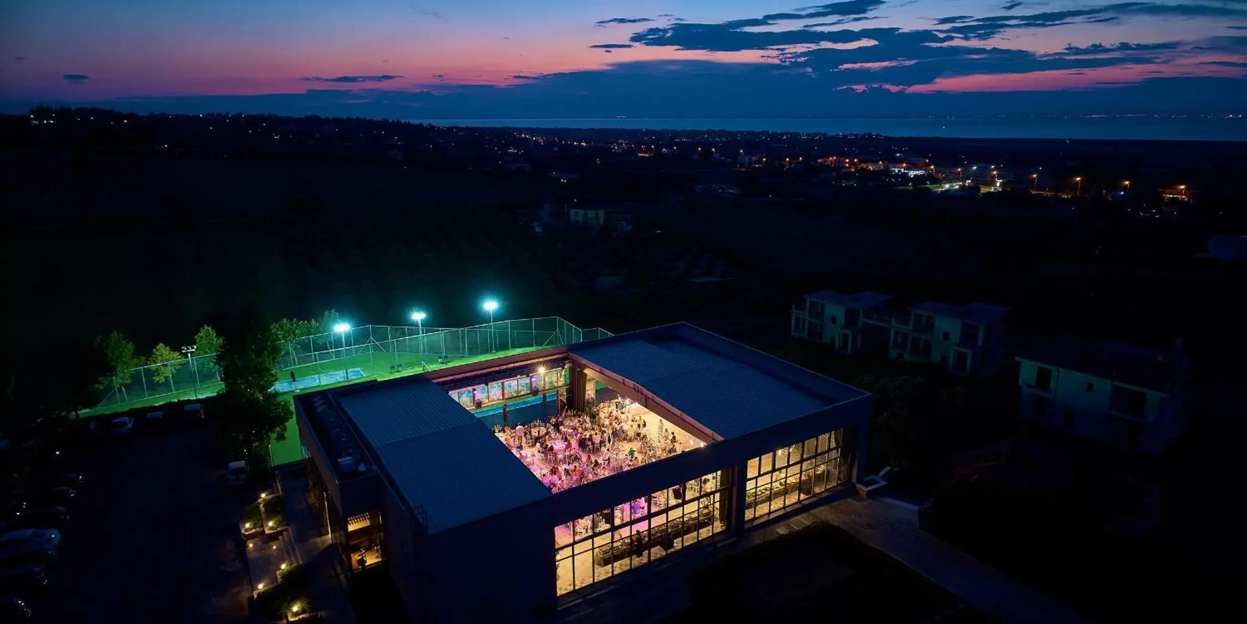 Bird's eye view, Bird's-eye View in Royal Hotel Thessaloniki