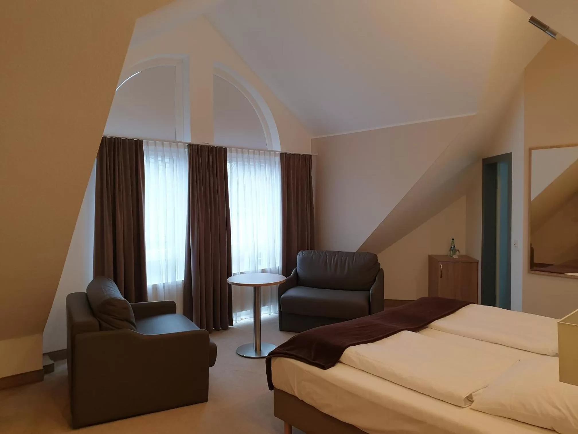 Photo of the whole room in Hotel Wetzlarer Hof