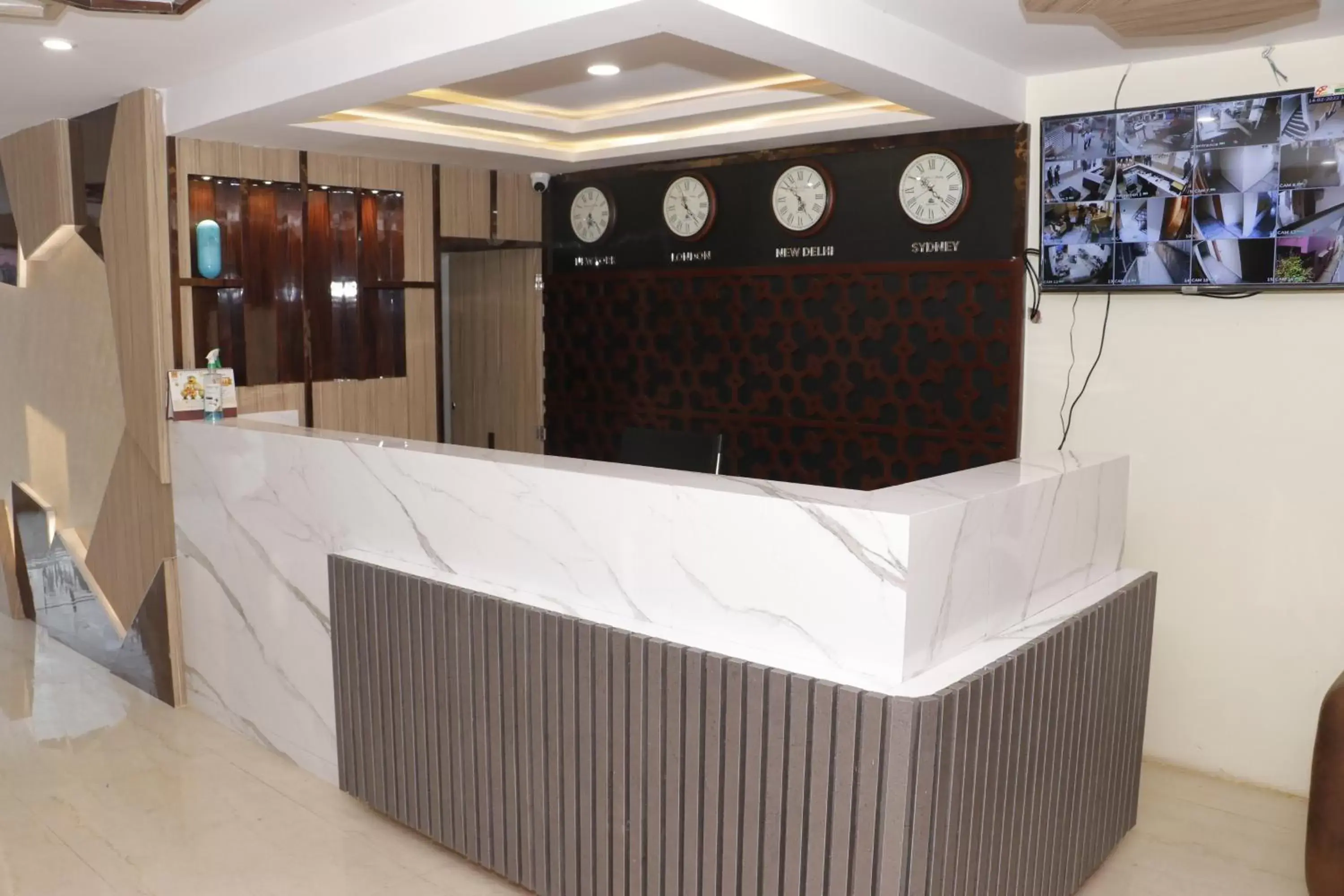 Lobby or reception in Hotel Grand Residency Lobby or reception in Hotel Grand Residency