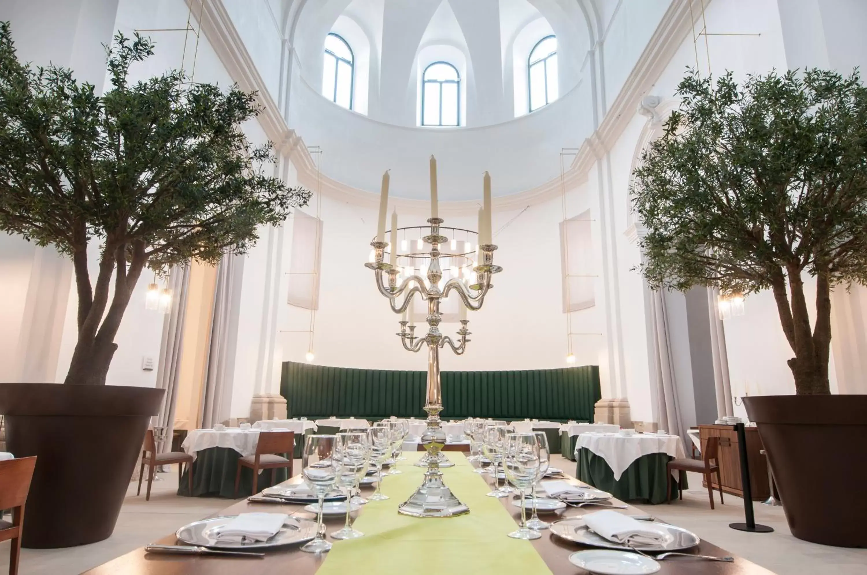 Restaurant/places to eat in Parador de Lleida Restaurant/places to eat in Parador de Lleida