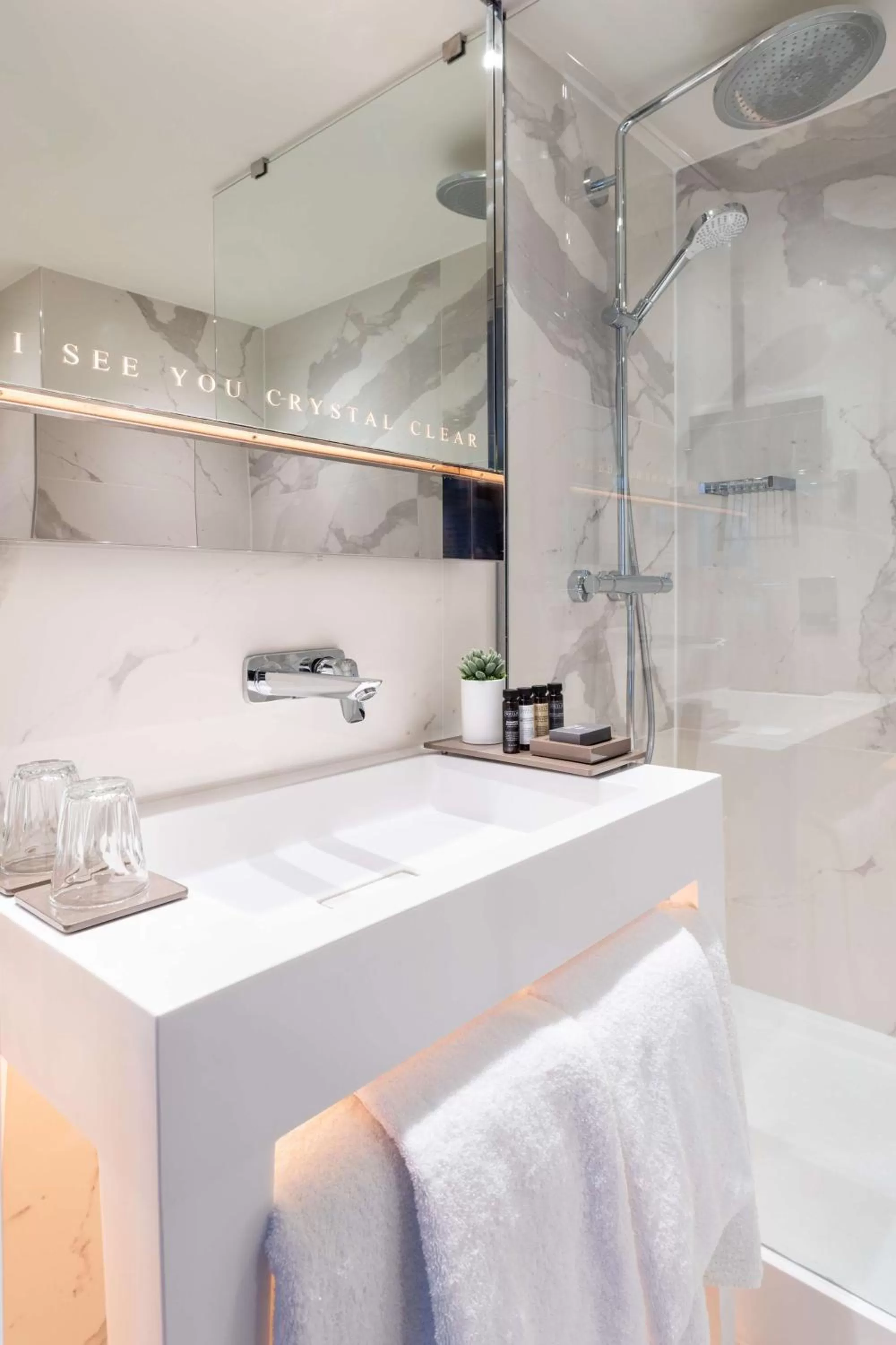 Bathroom in Holmes Hotel London