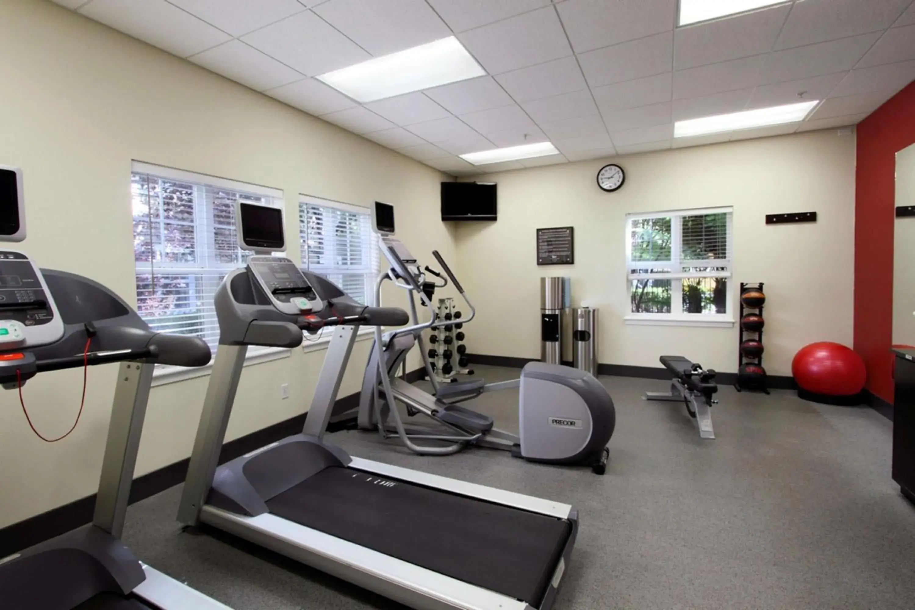 Fitness centre/facilities, Fitness Center/Facilities in Homewood Suites by Hilton Newark Fremont