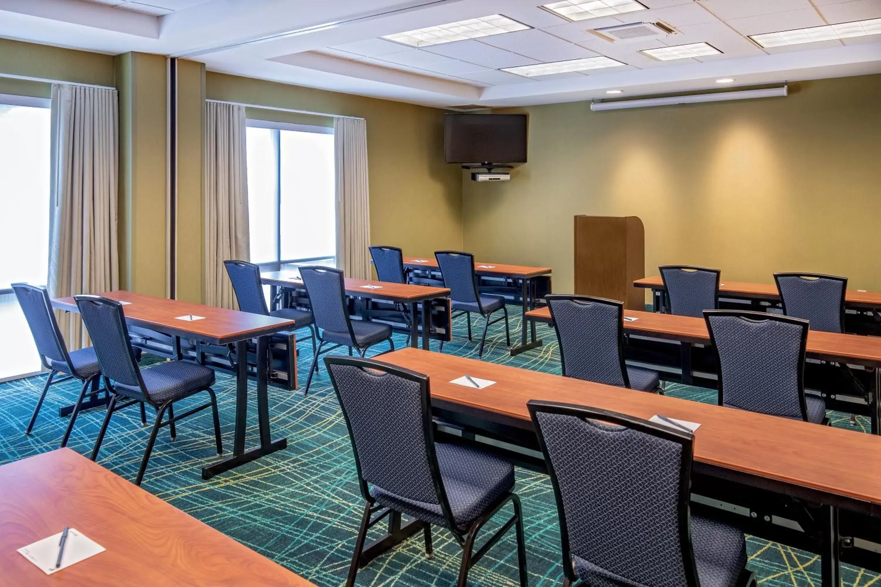 Meeting/conference room in SpringHill Suites by Marriott Hershey Near The Park