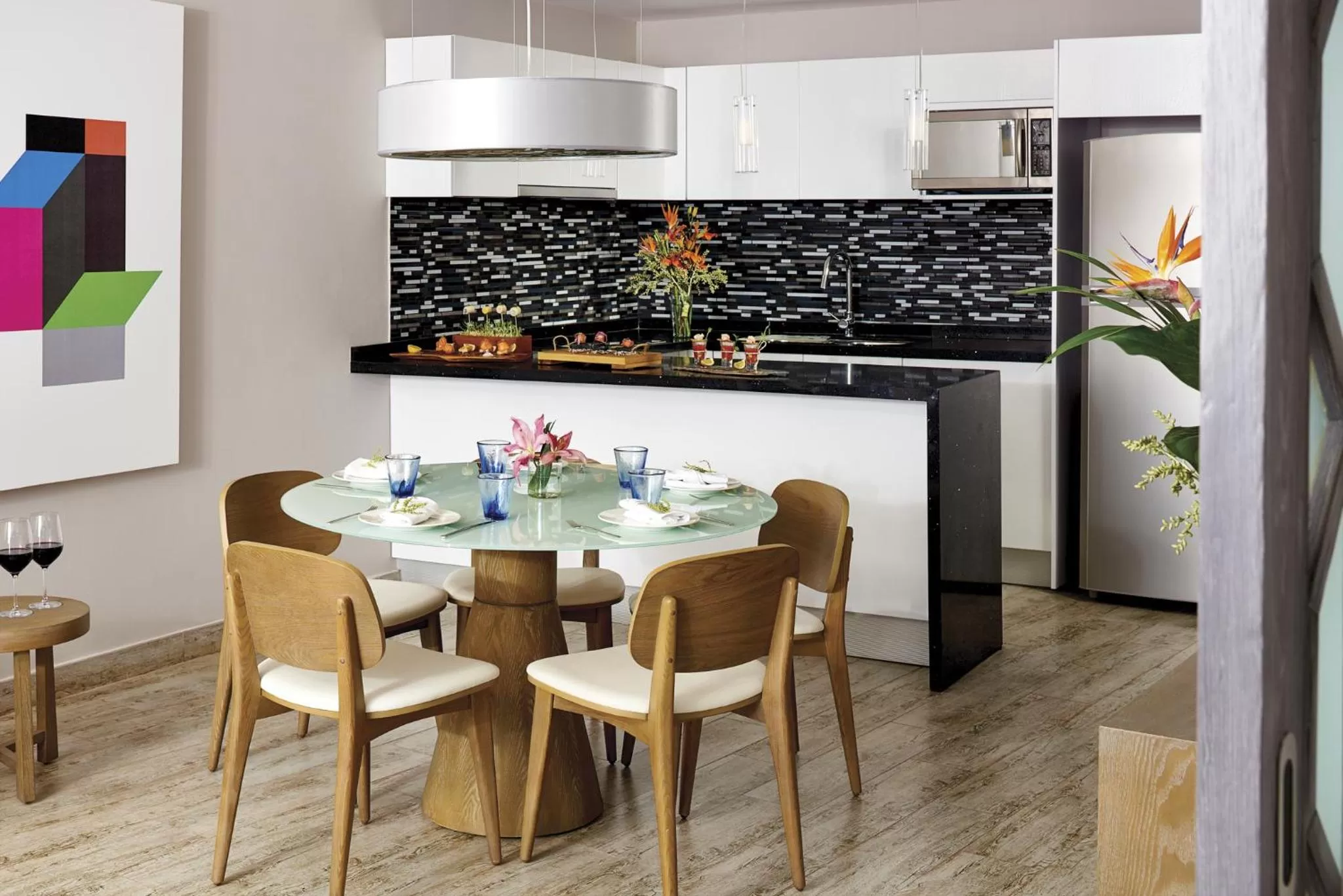 Dining area in The Fives Beach Hotel & Residences - All Senses Inclusive