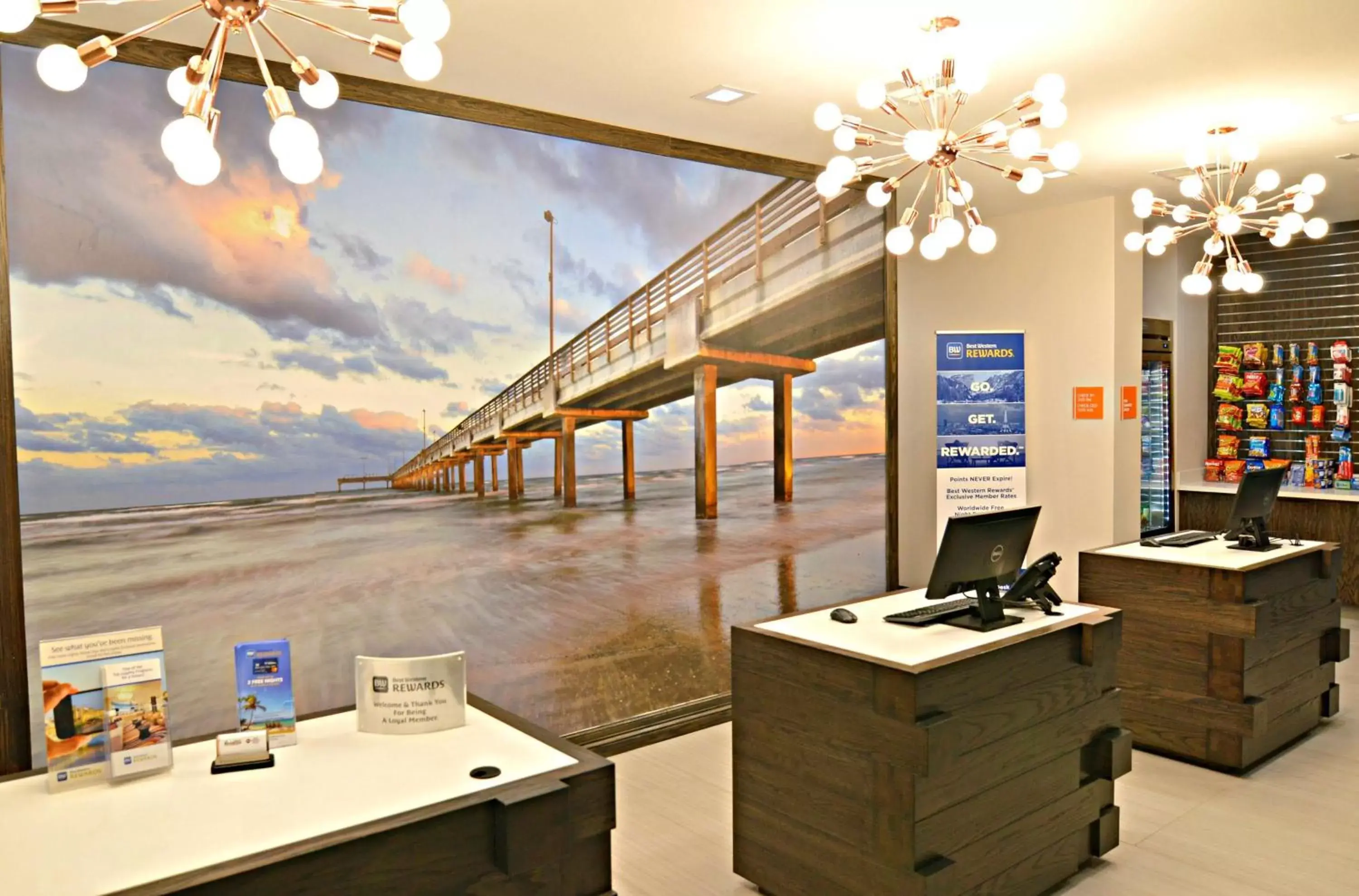 Lobby or reception in Best Western Executive Residency IH-37 Corpus Christi