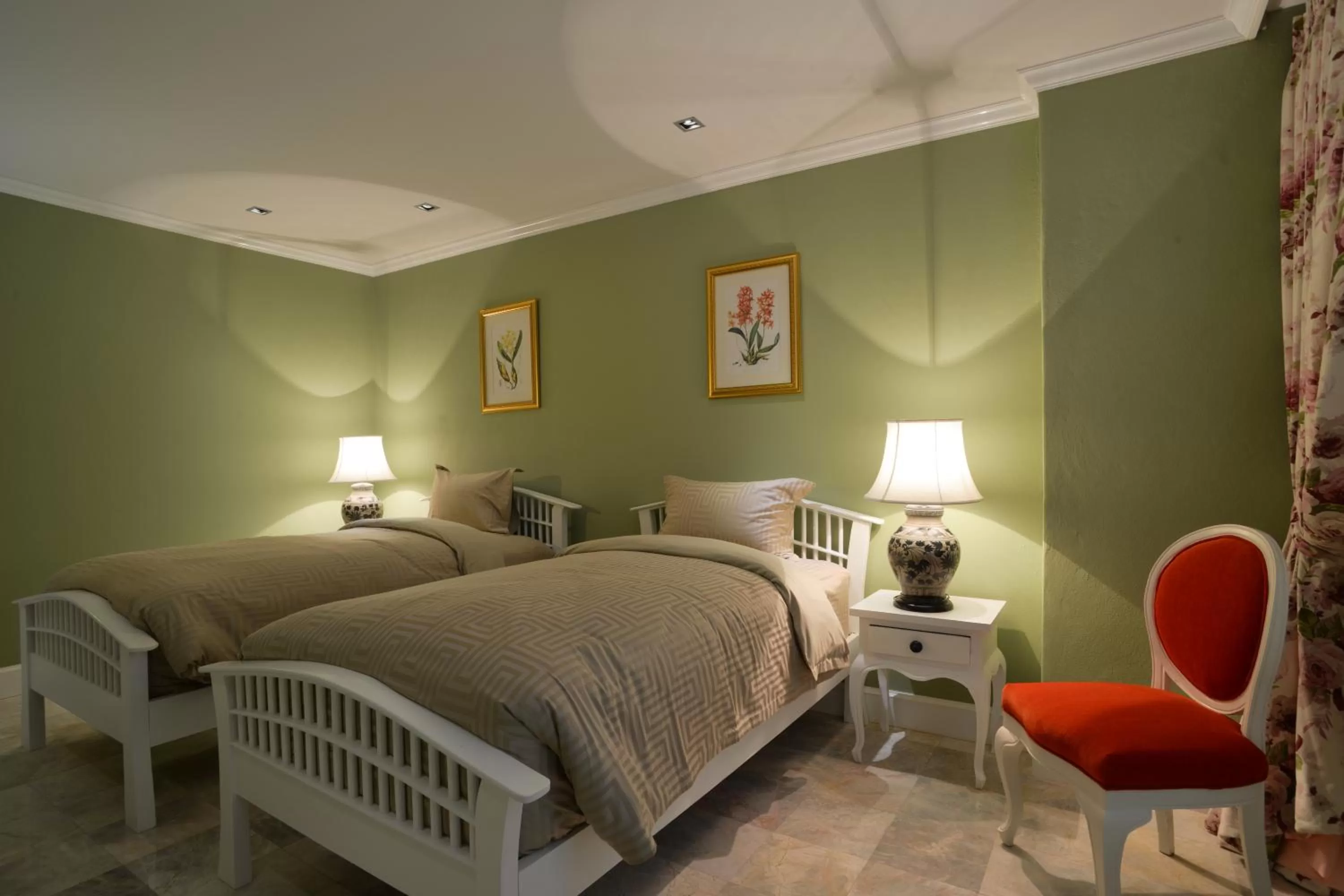 Bedroom, Bed in At Pingnakorn Huaykaew